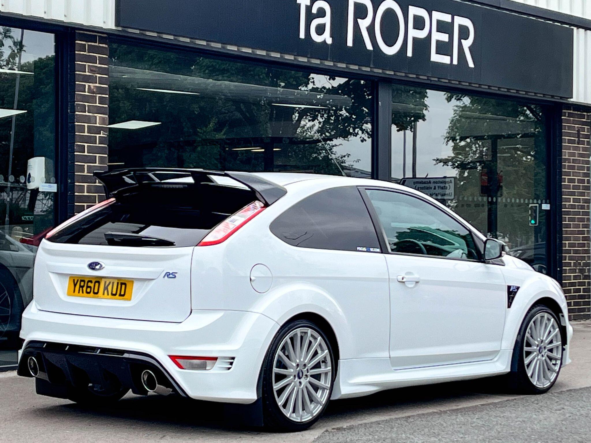 Ford Focus - Image 15