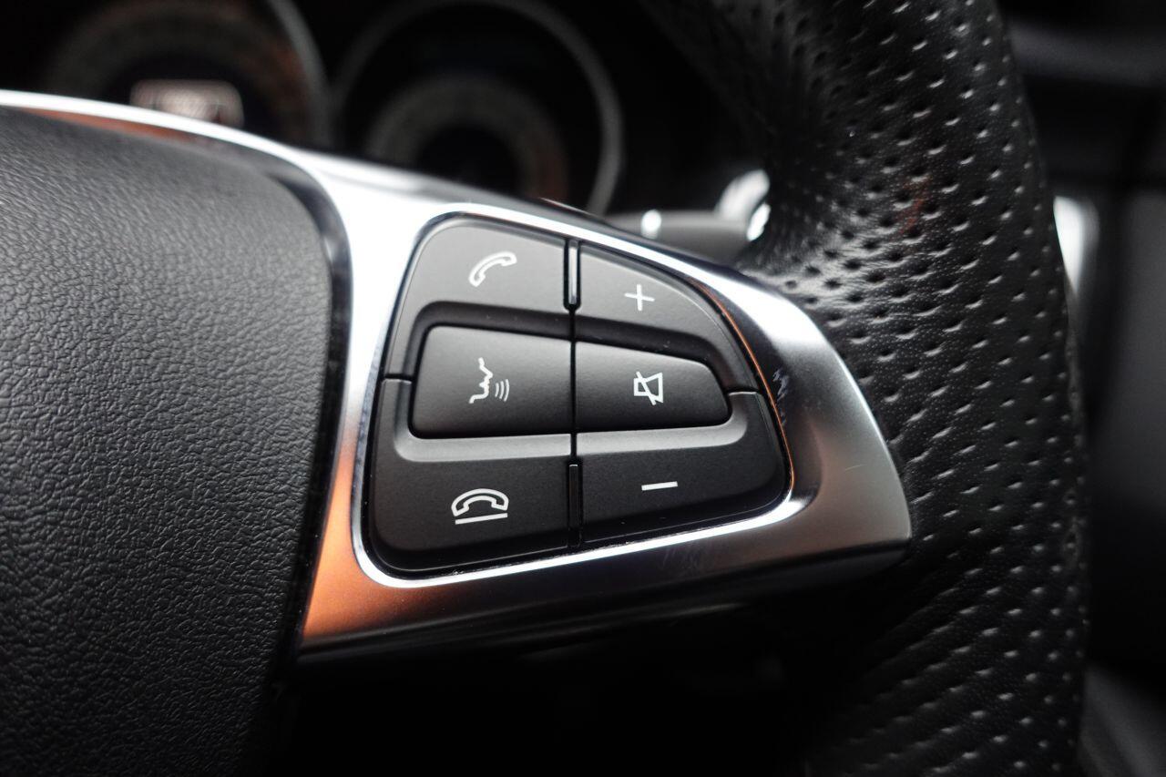 Mercedes CLS Class - Image 30