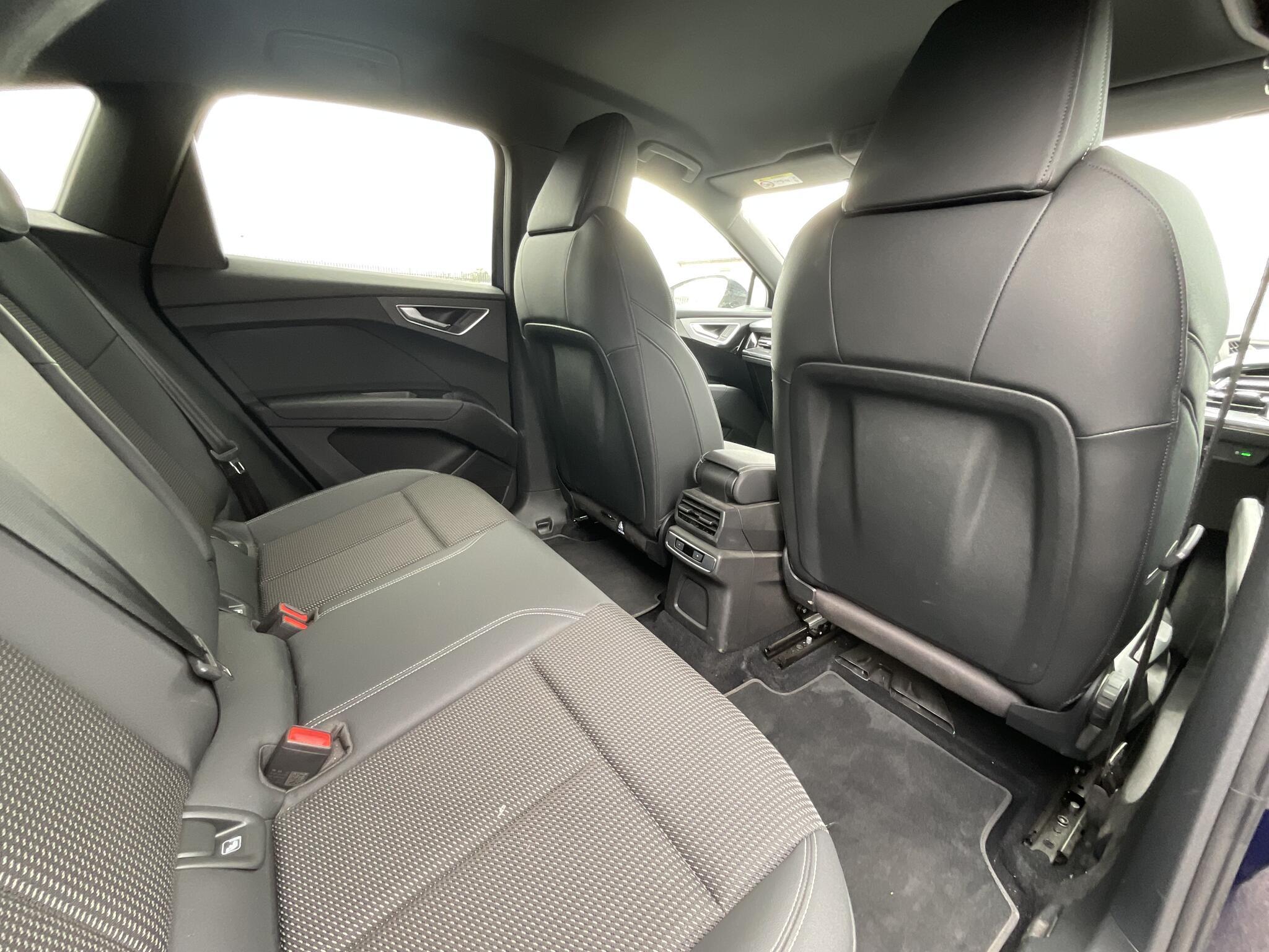 Audi Q4 E-Tron - Image 10