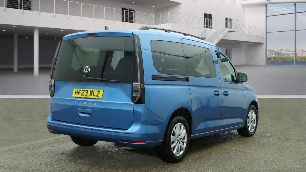 Volkswagen Caddy Maxi - Image 4