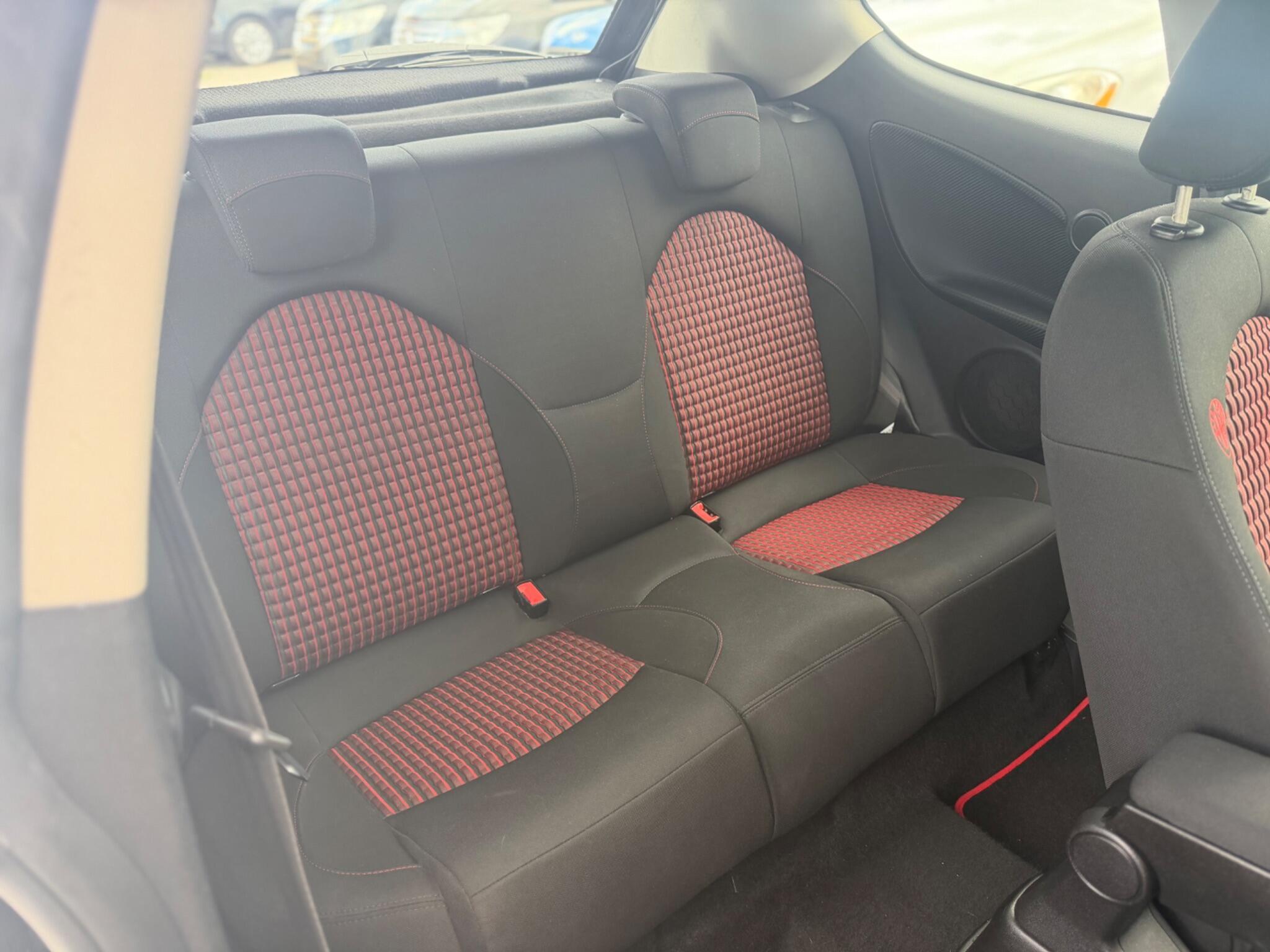 Alfa Romeo MiTo - Image 12