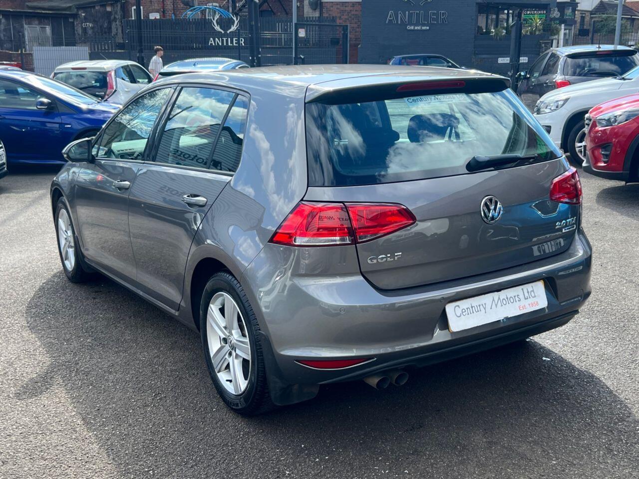 Volkswagen Golf - Image 4