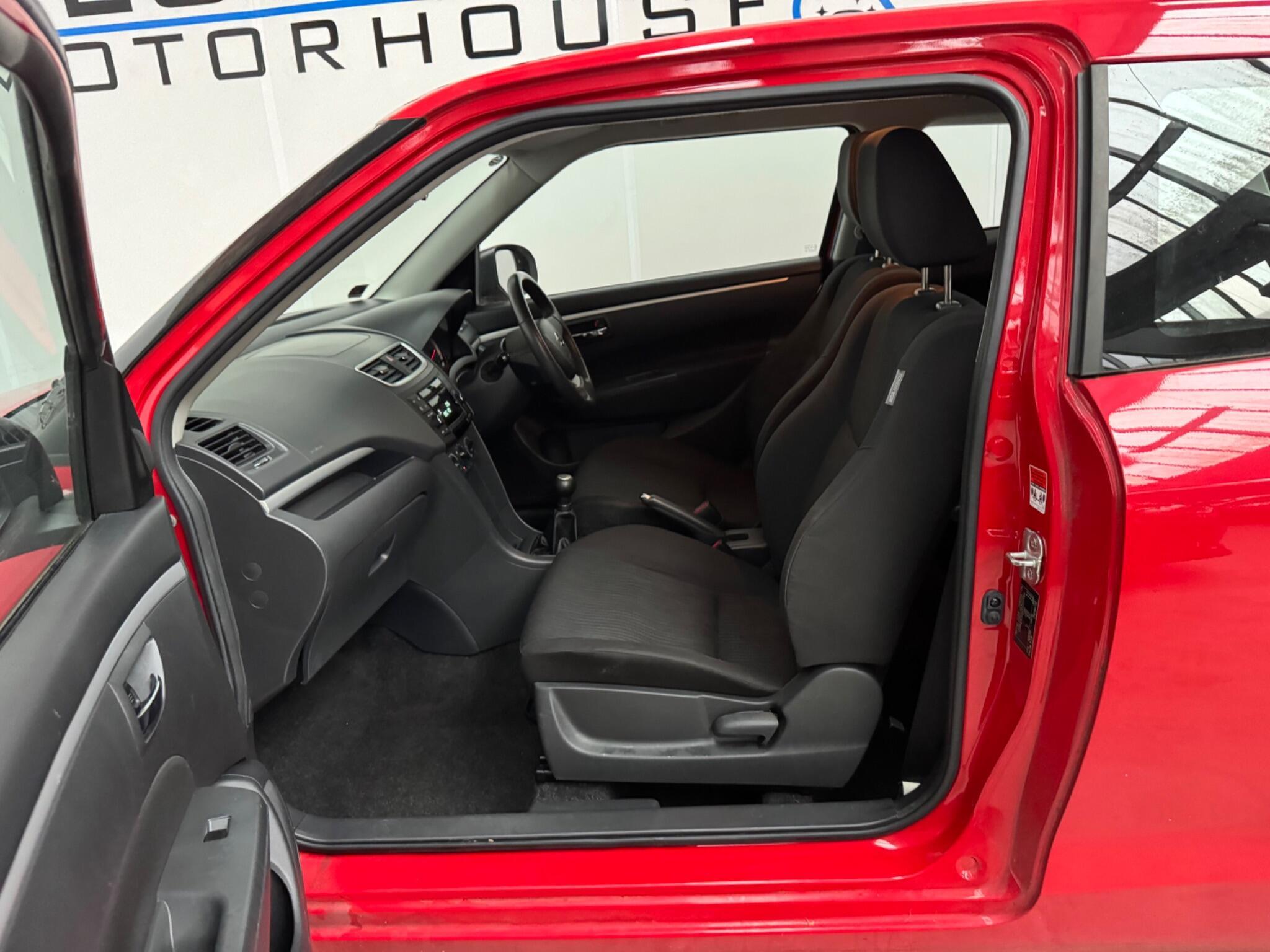 Suzuki Swift - Image 9