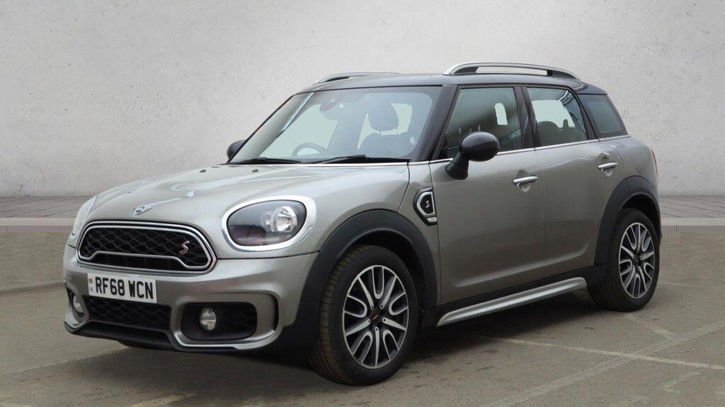 MINI Countryman - Image 2