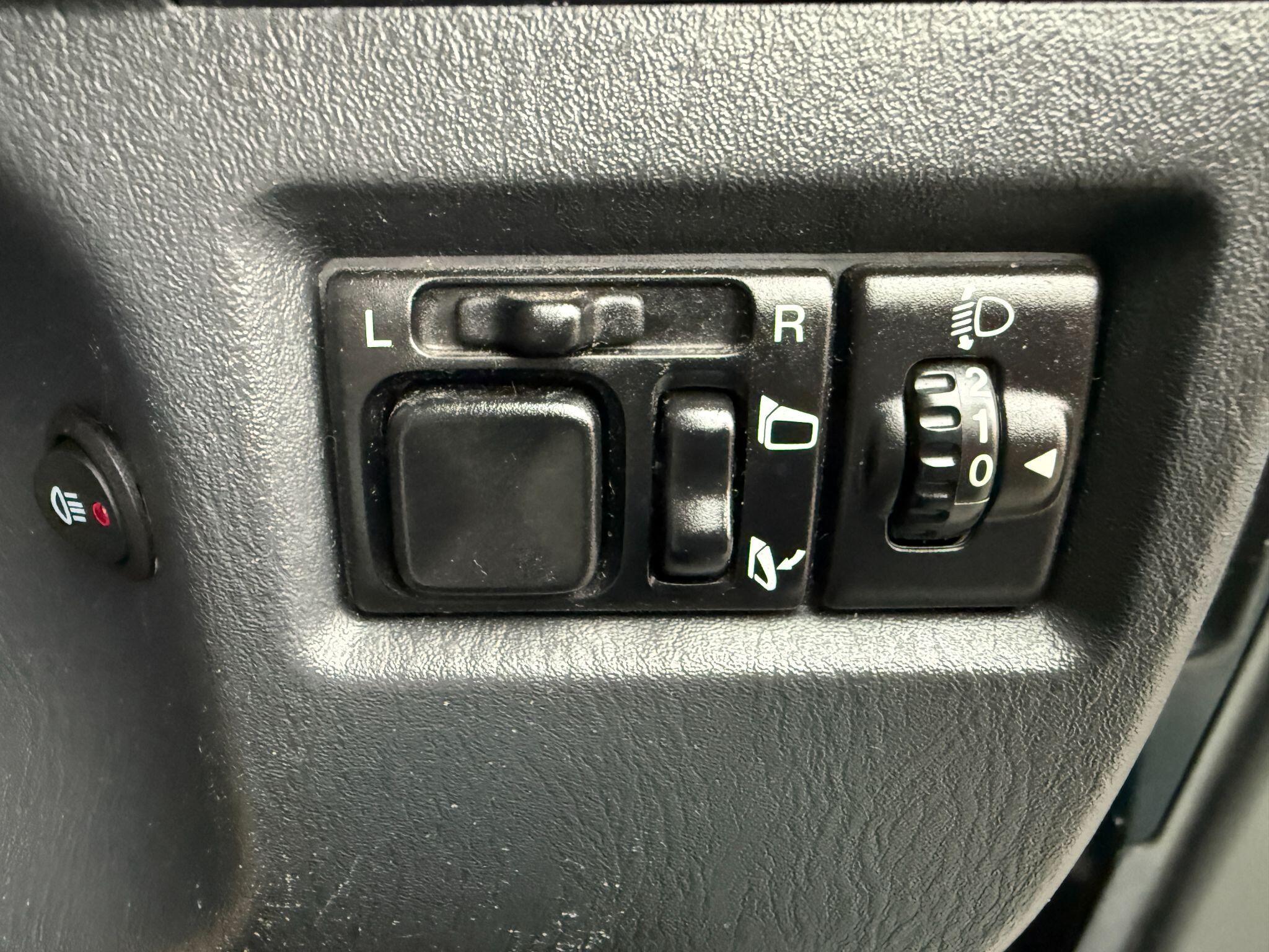 Suzuki Jimny - Image 59