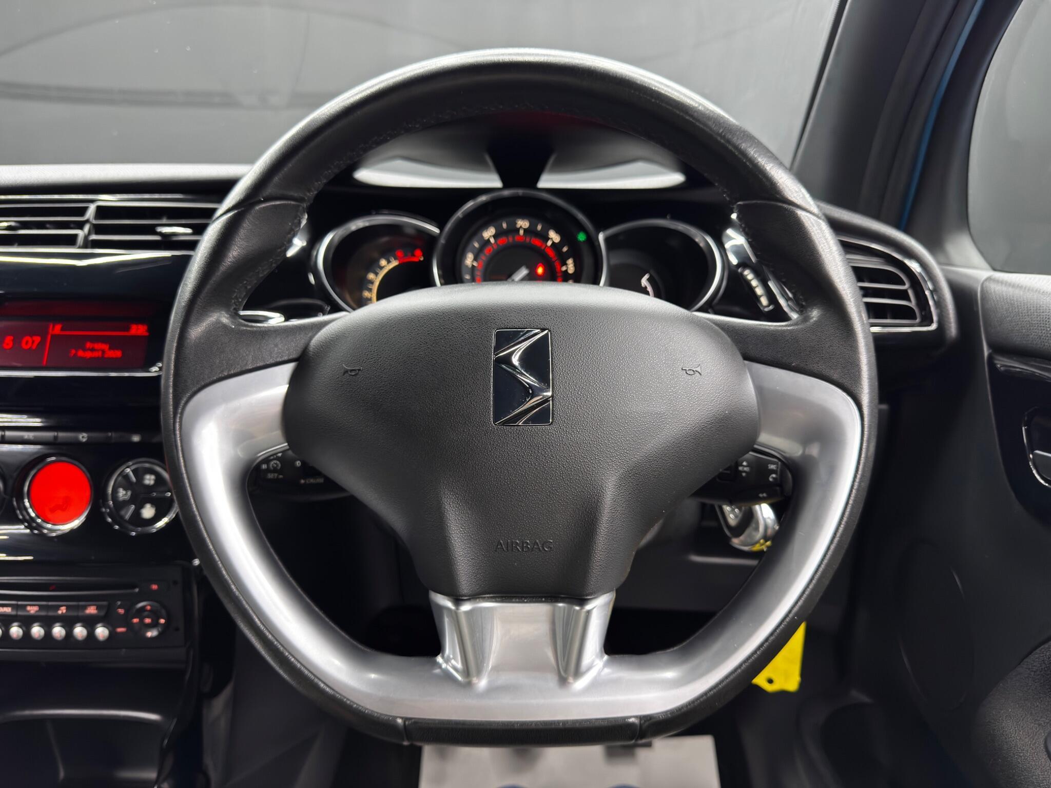Citroen DS3 - Image 18