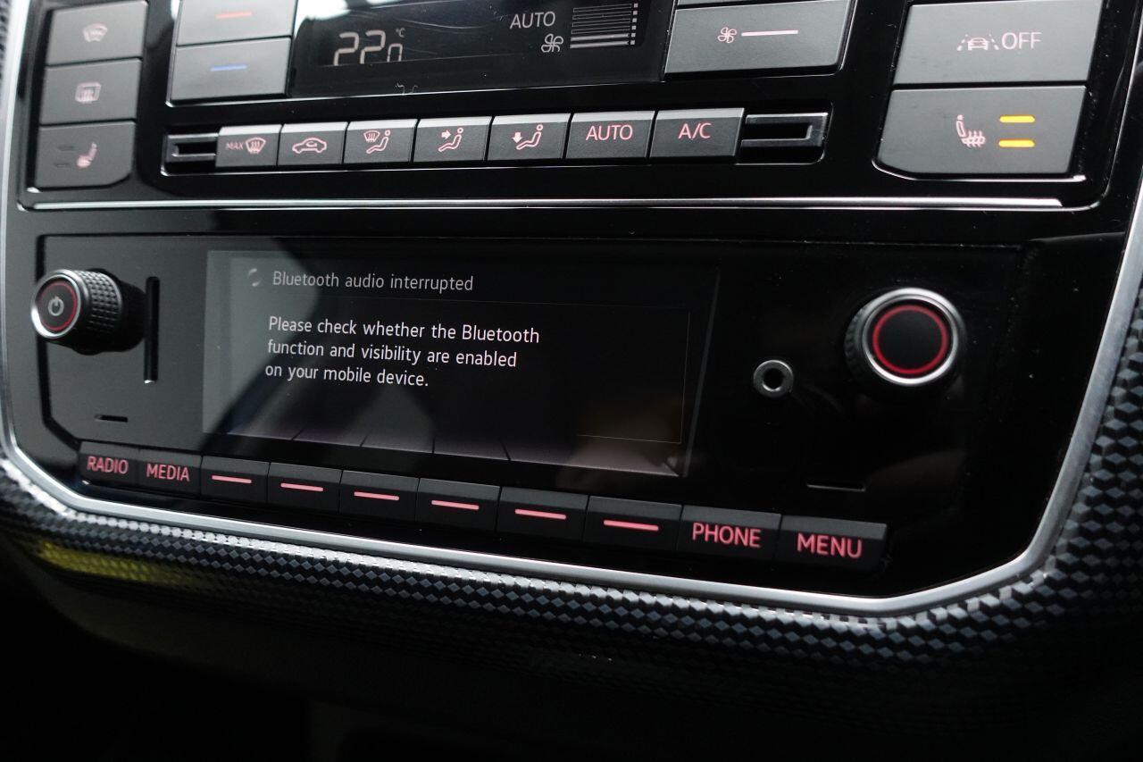 Volkswagen e-up! - Image 23