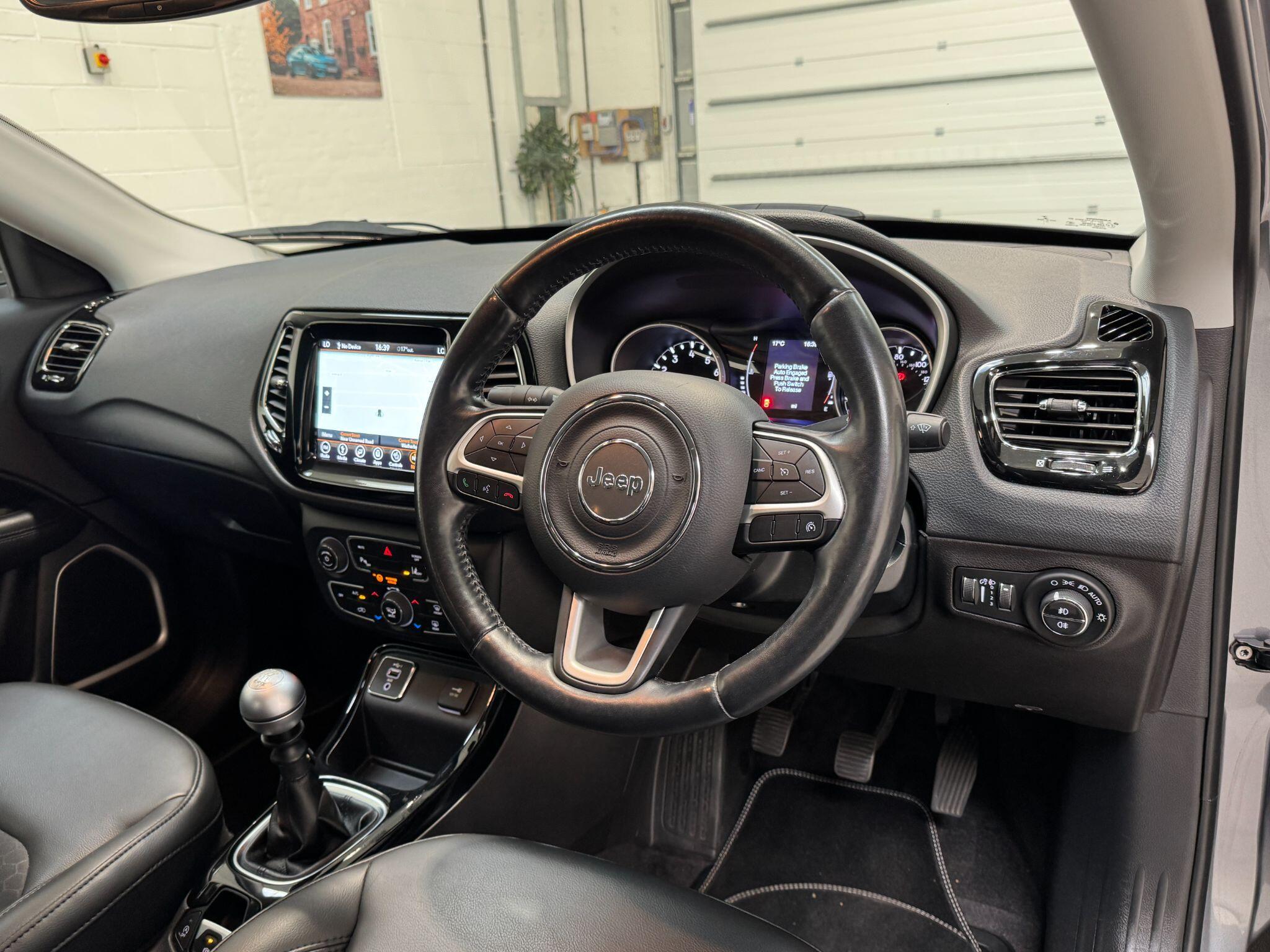 Jeep Compass - Image 16