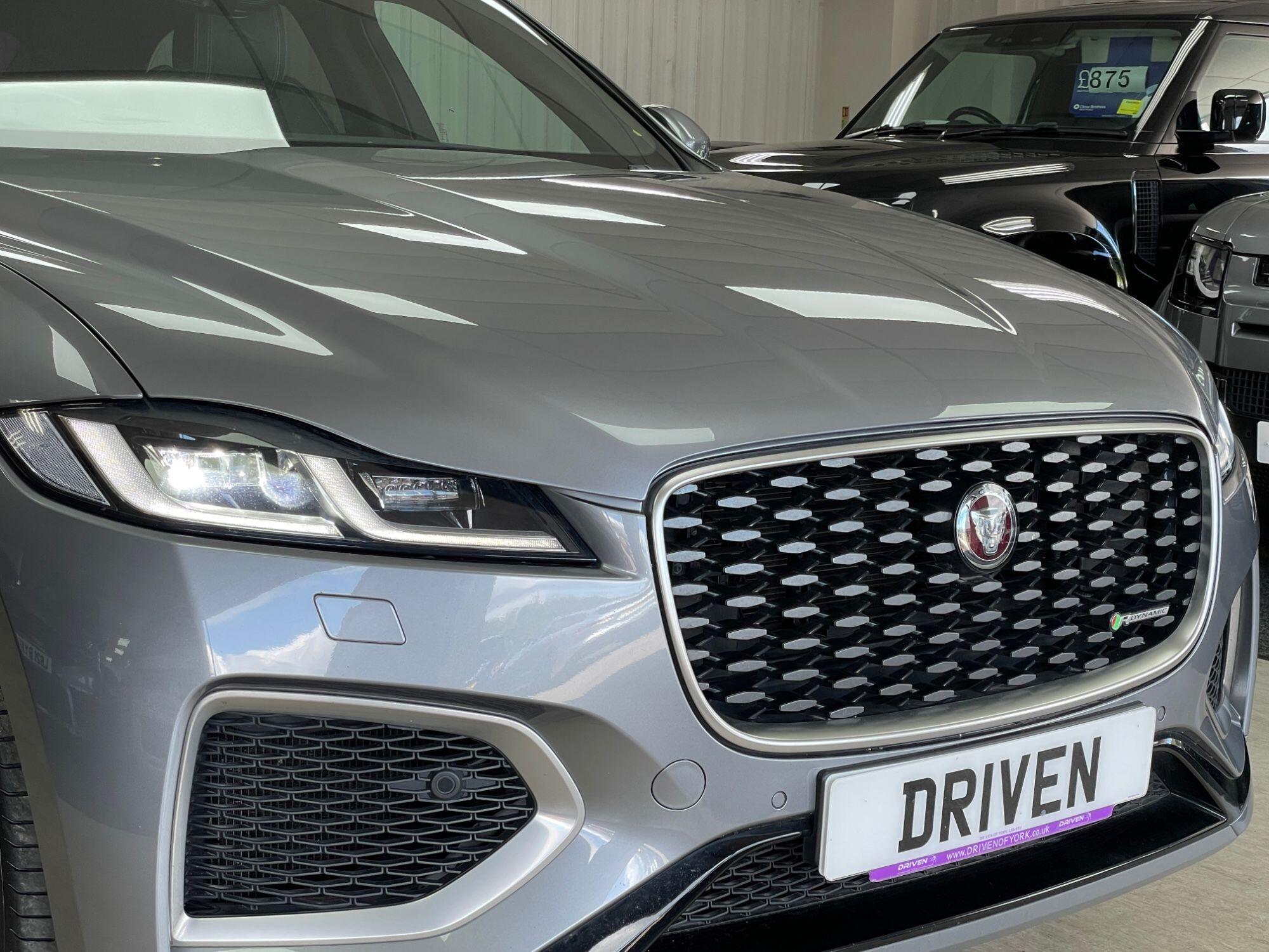 Jaguar F-Pace - Image 4