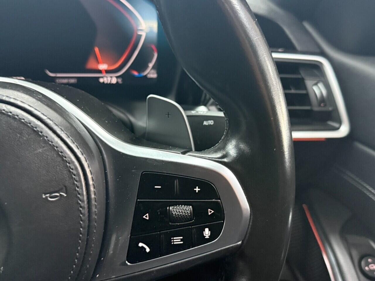 BMW 3 Series - Image 19