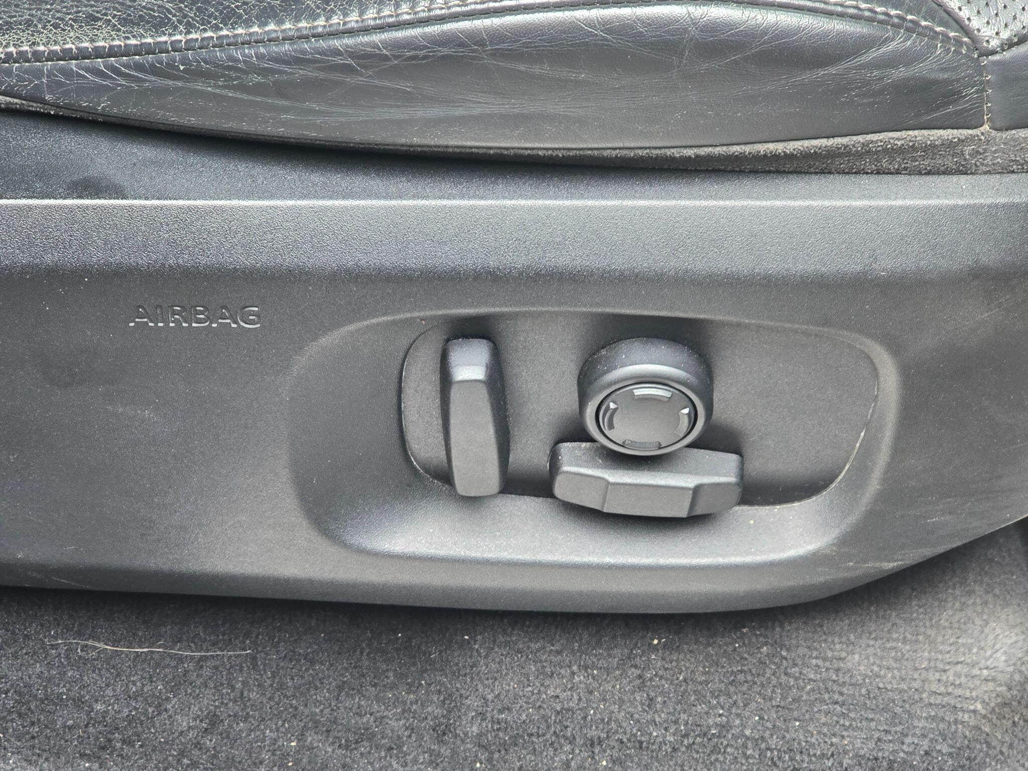 Land Rover Range Rover Evoque - Image 21