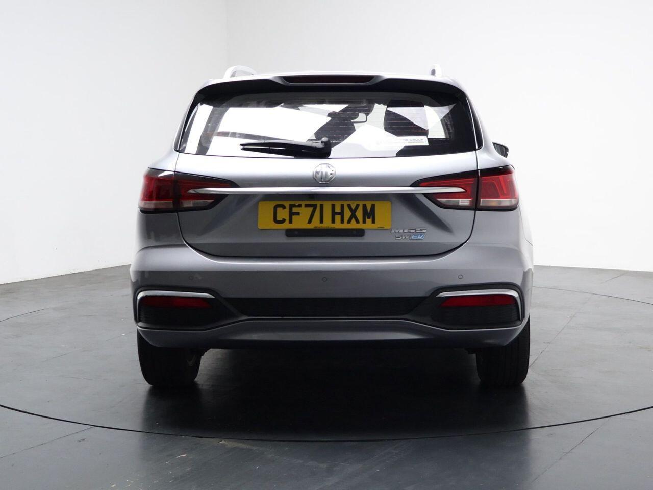 MG MG5 - Image 11