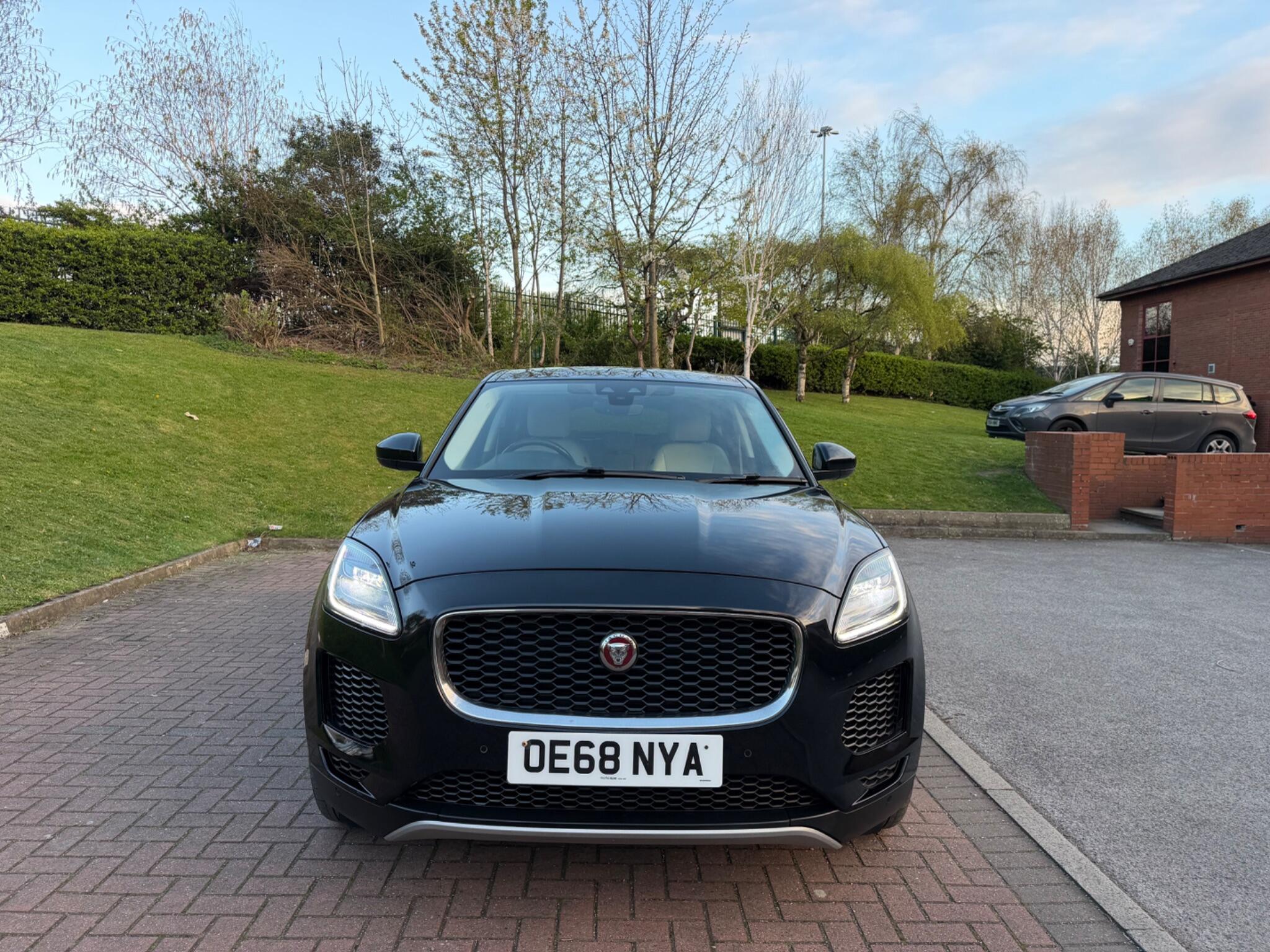 Jaguar E-Pace - Image 3