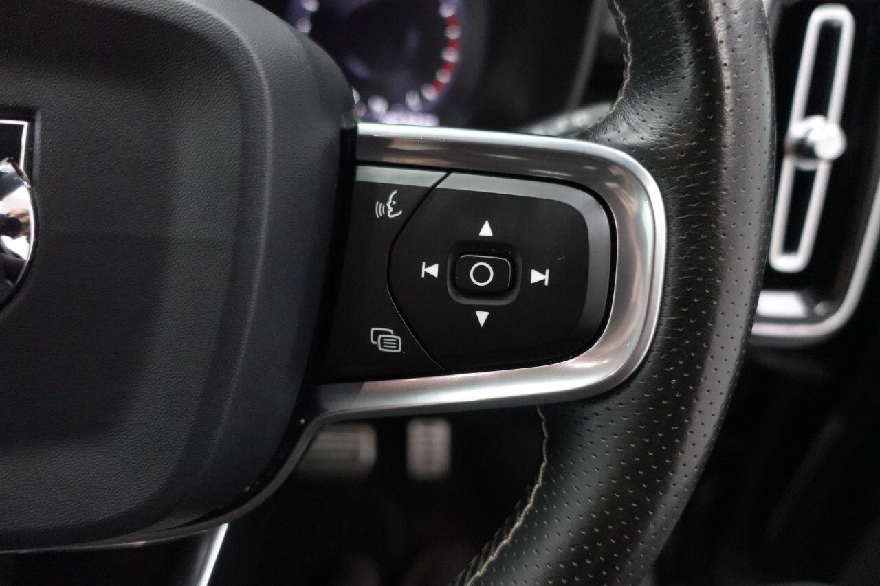 Volvo XC40 - Image 18