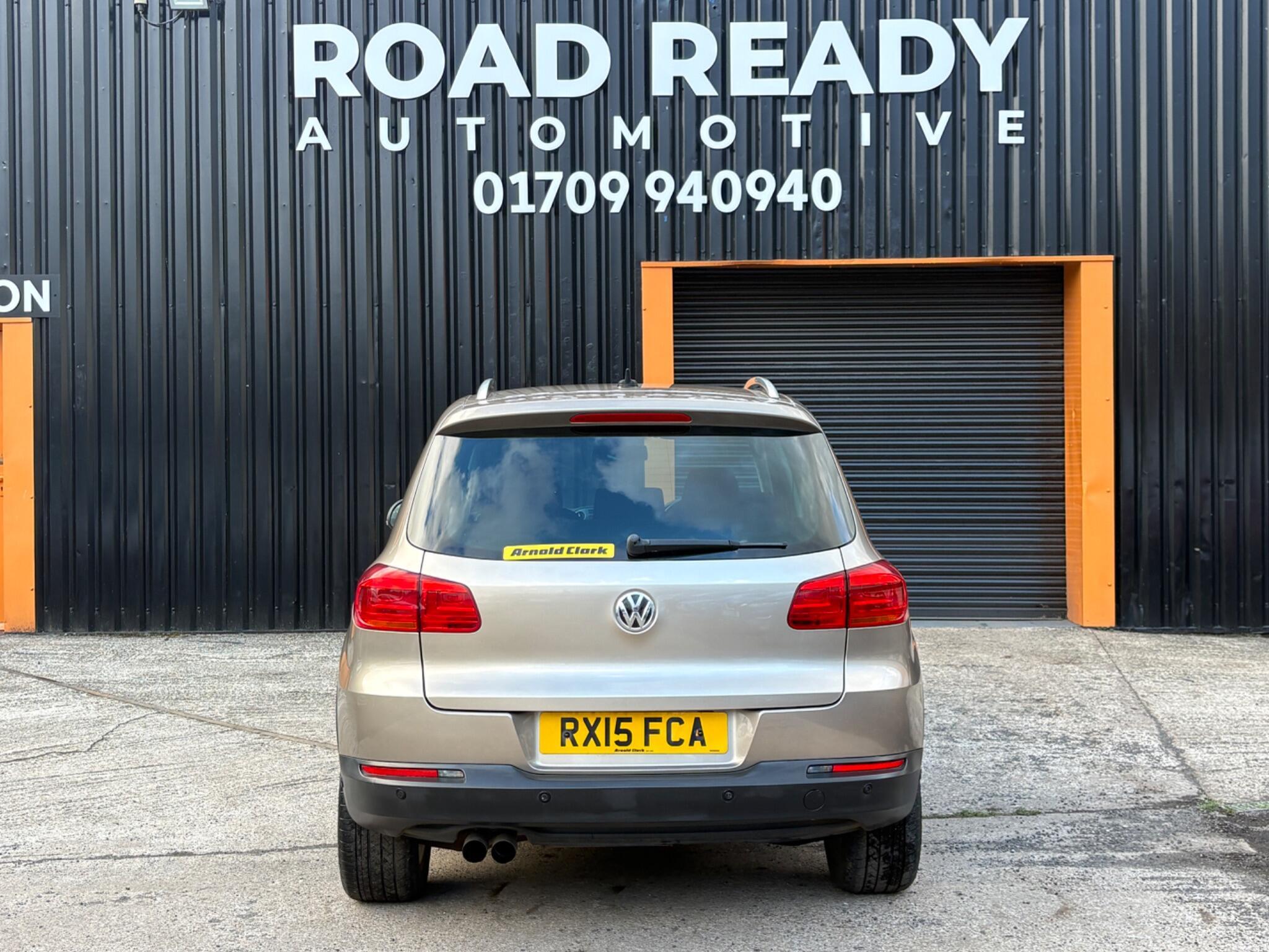 Volkswagen Tiguan - Image 5