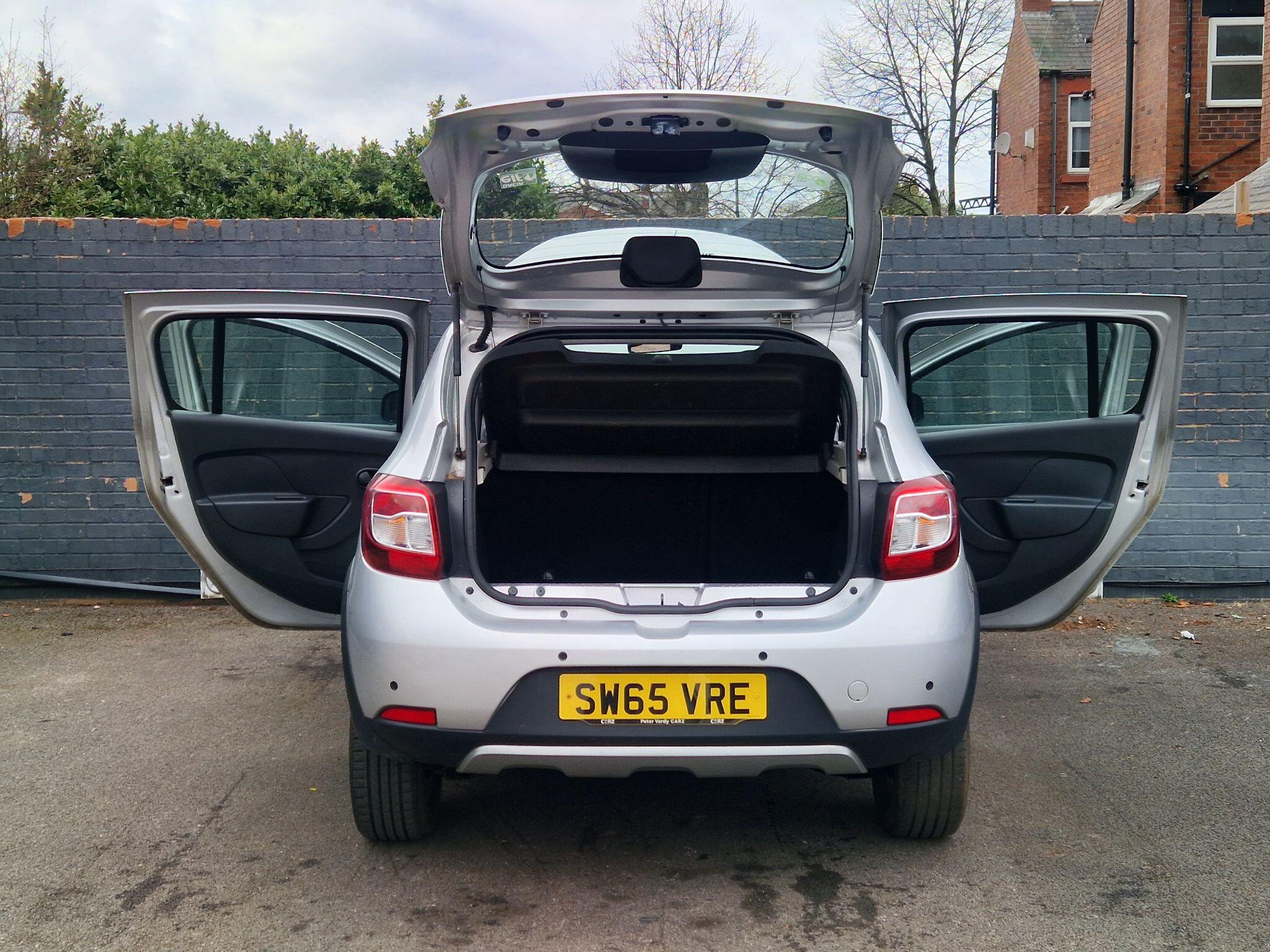 Dacia Sandero Stepway - Image 20