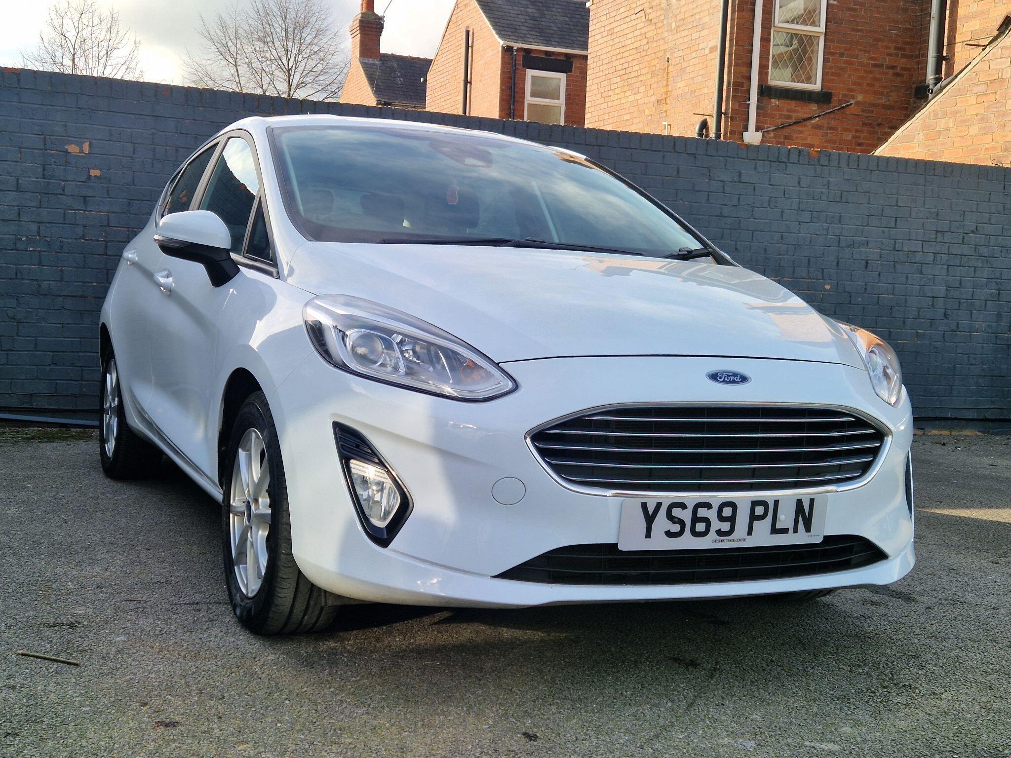 Ford Fiesta - Image 16