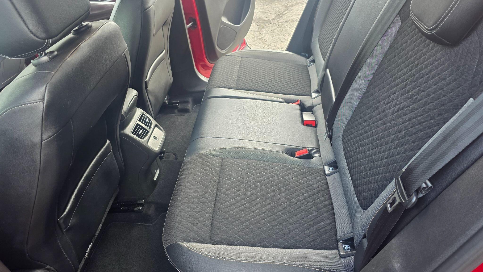 Vauxhall Grandland X - Image 33