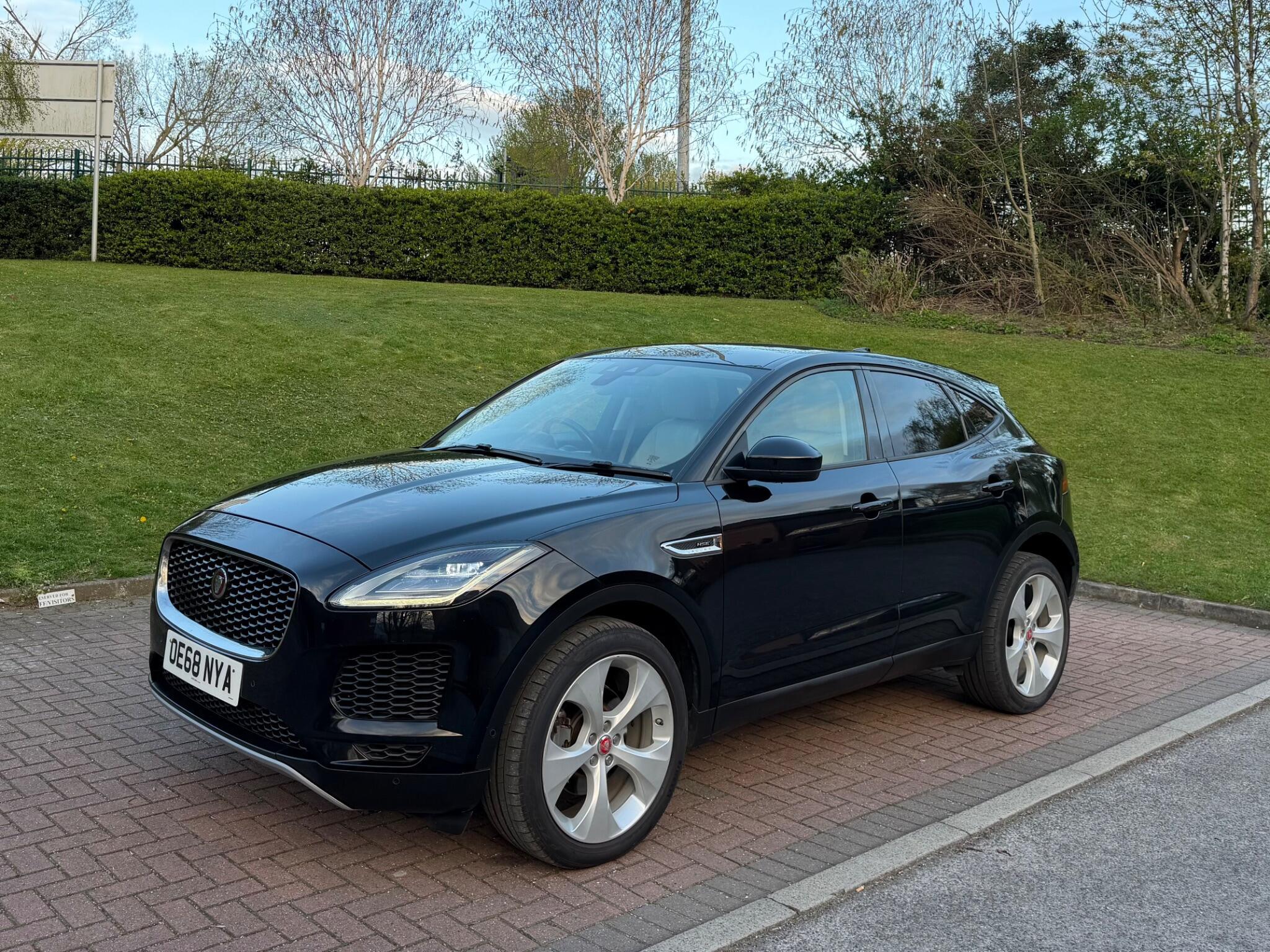 Jaguar E-Pace - Image 8