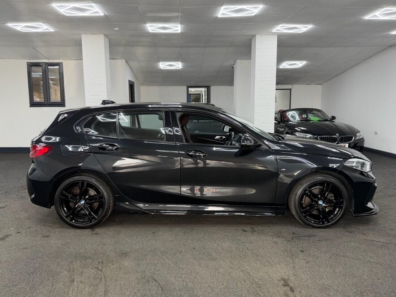 BMW 1 Series - Image 3