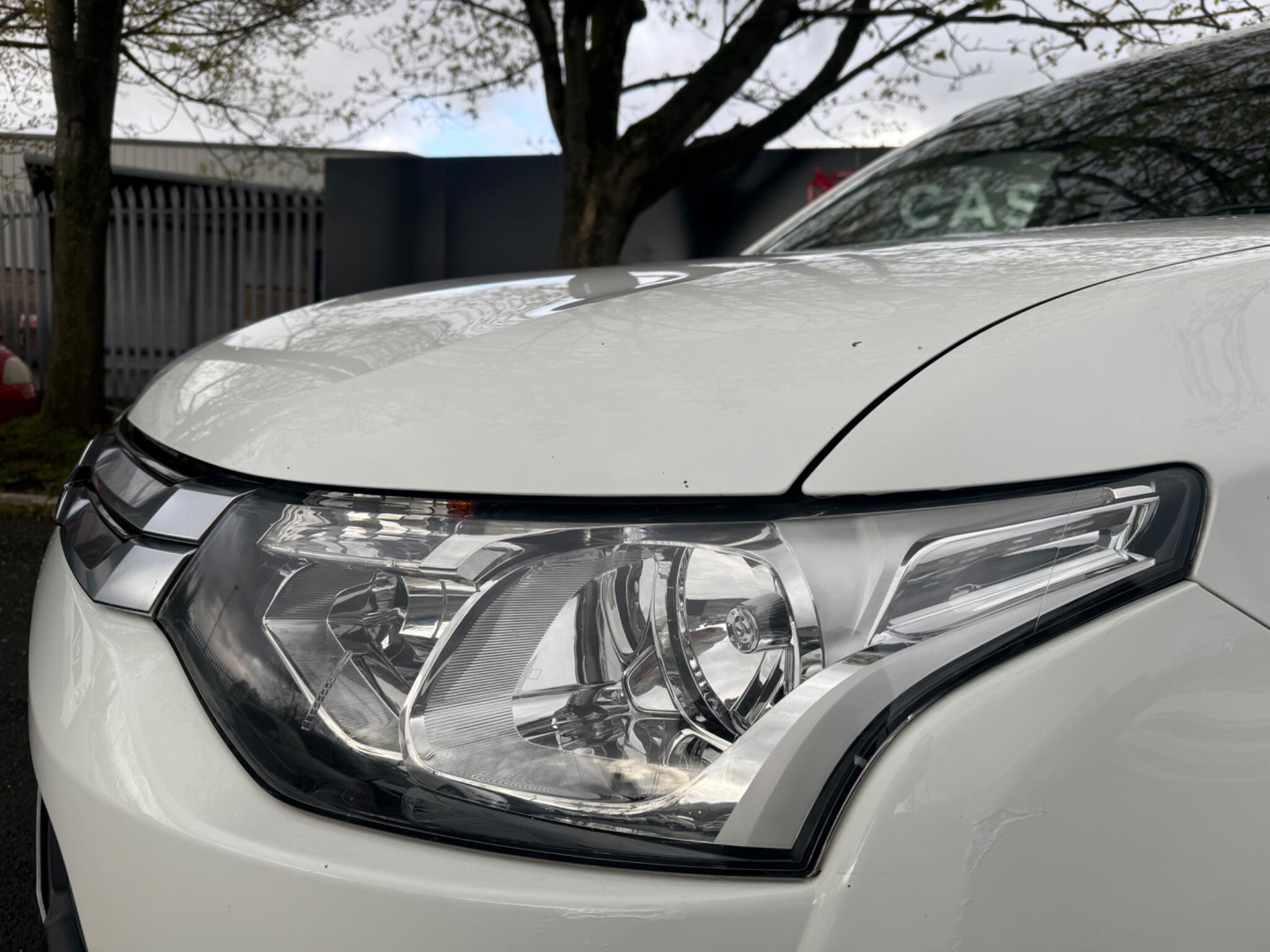 Mitsubishi Outlander - Image 22