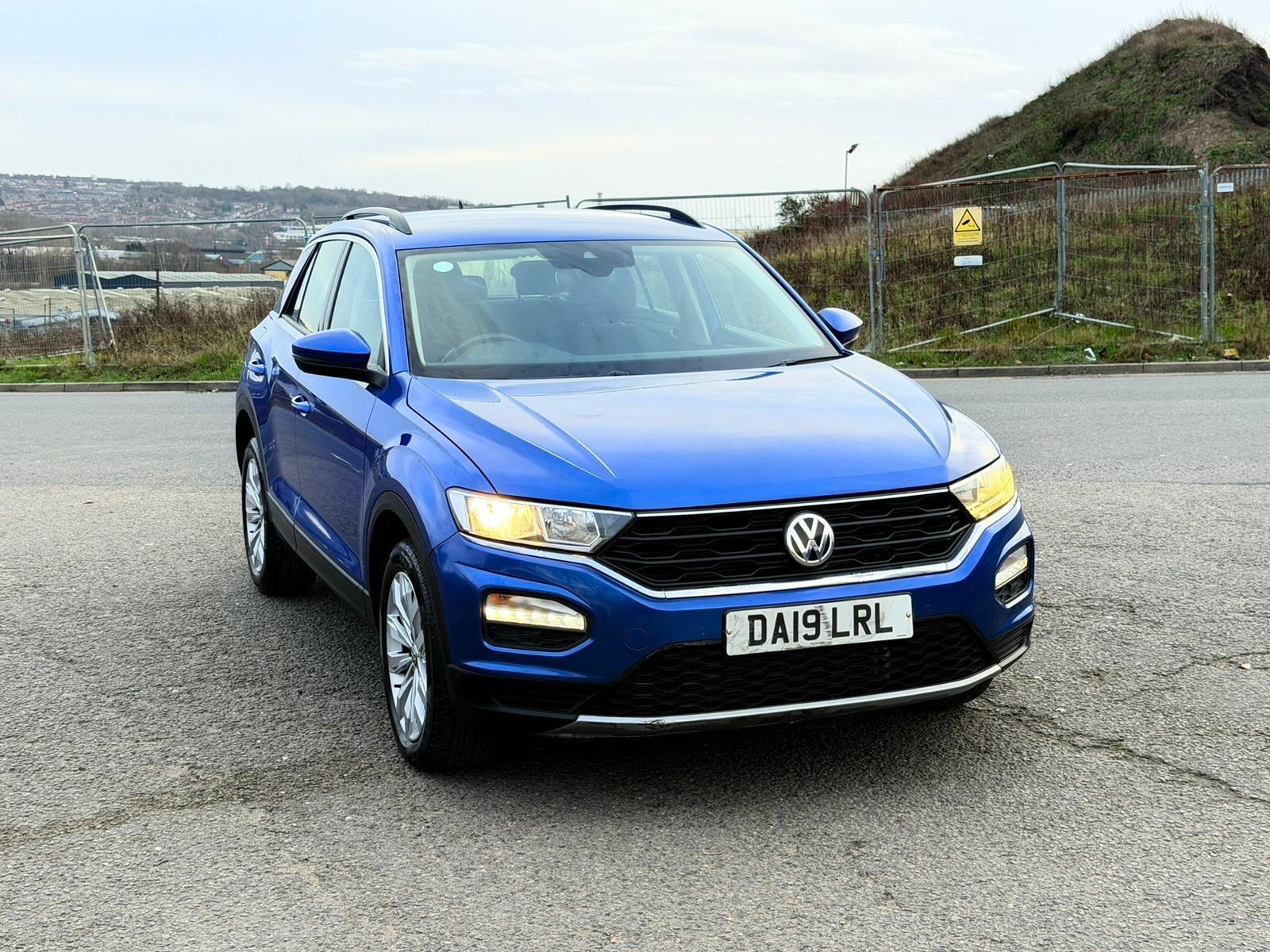 Volkswagen T-Roc - Image 7