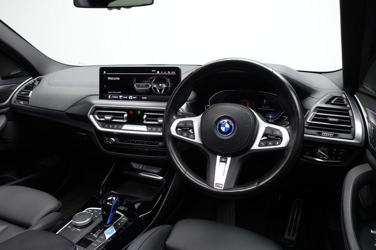BMW iX3 - Image 17