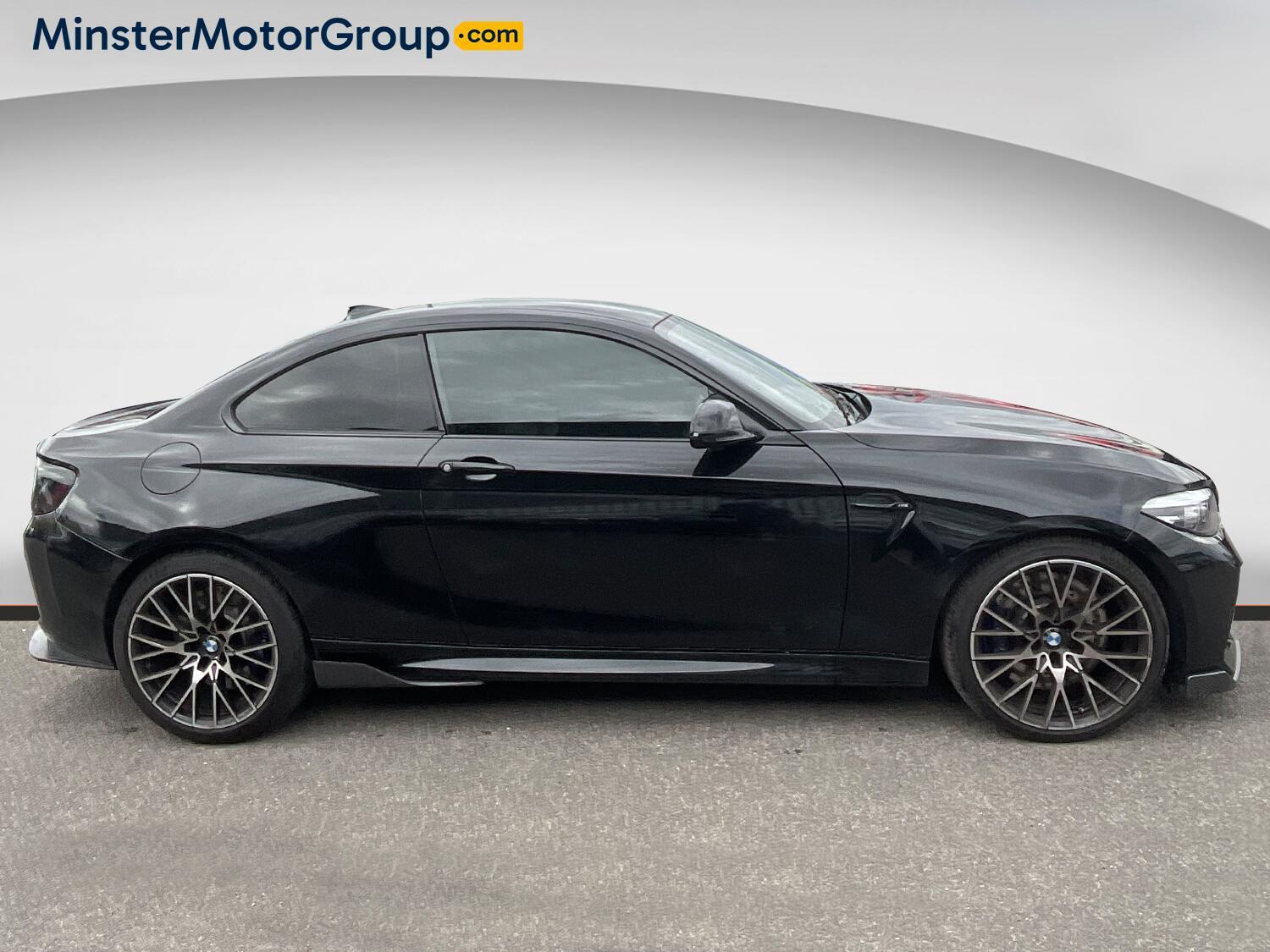 BMW M2 - Image 2