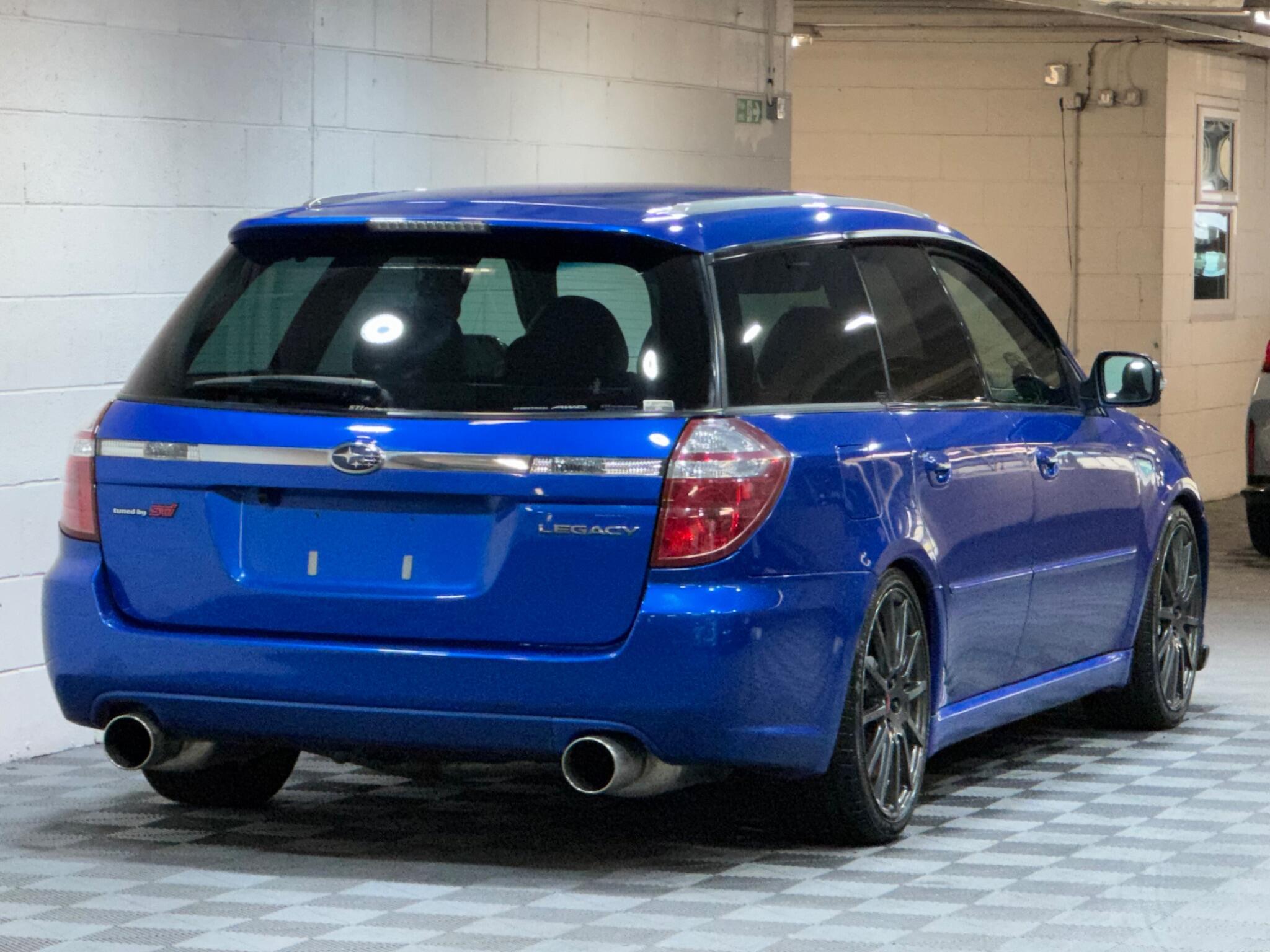 Subaru Legacy - Image 4