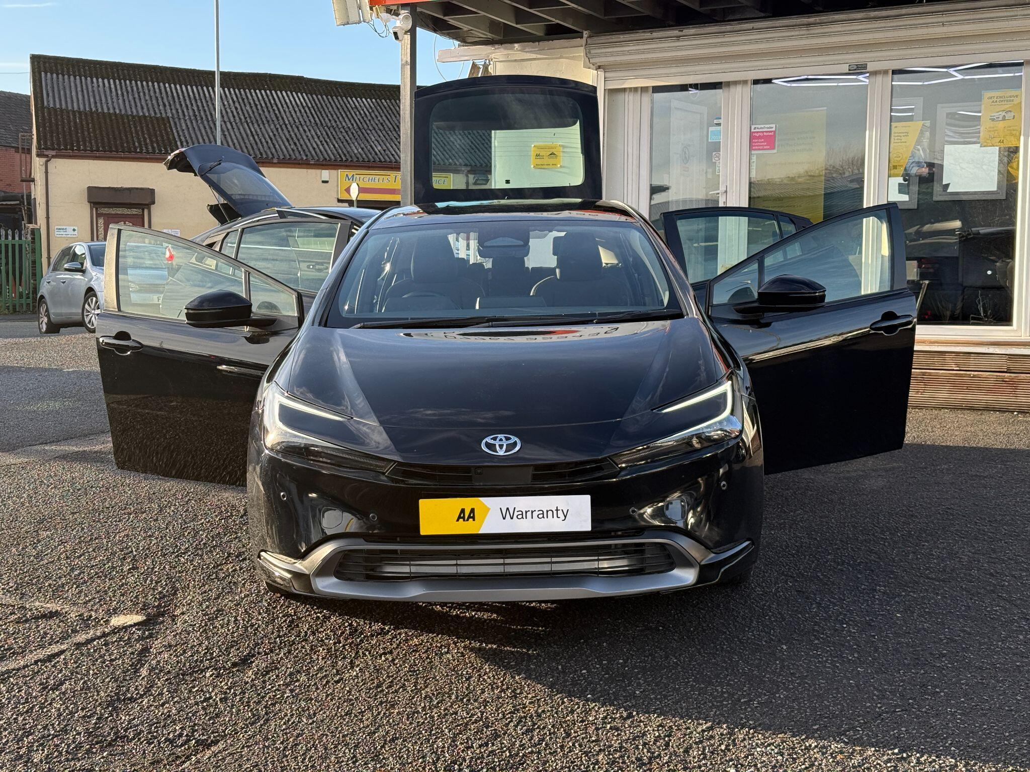 Toyota Prius - Image 20