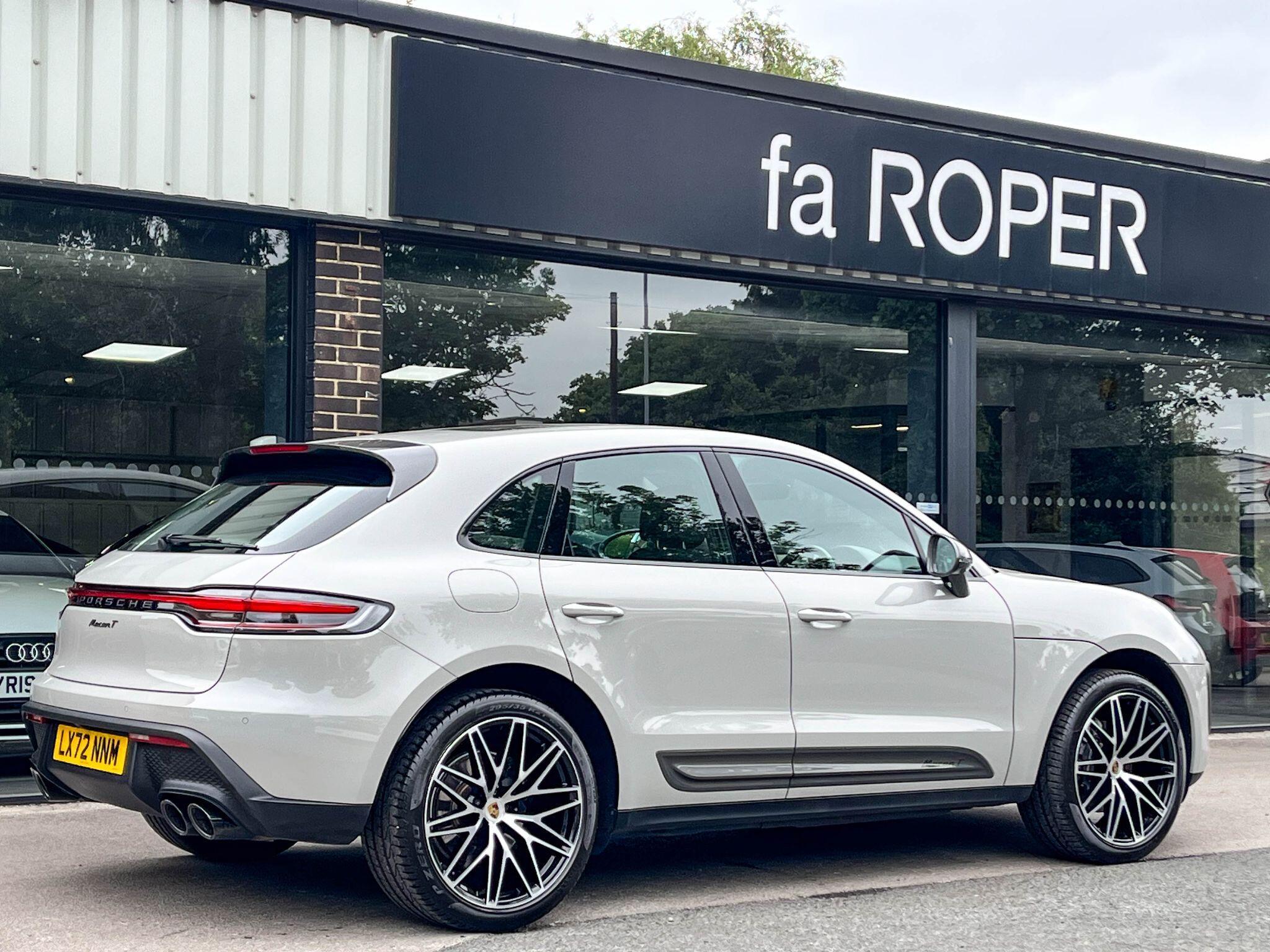 Porsche Macan - Image 16