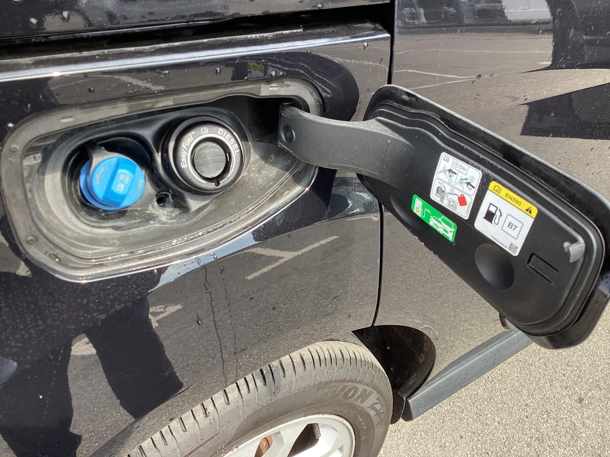 Ford Transit Connect - Image 20