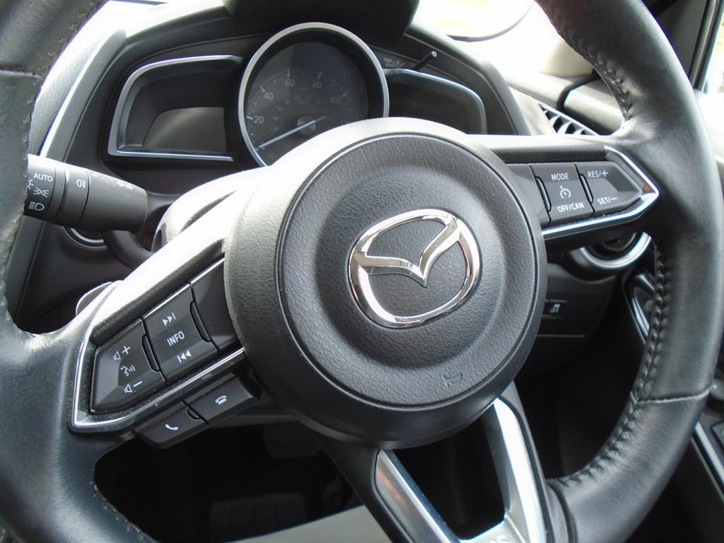 Mazda MAZDA2 photo 6