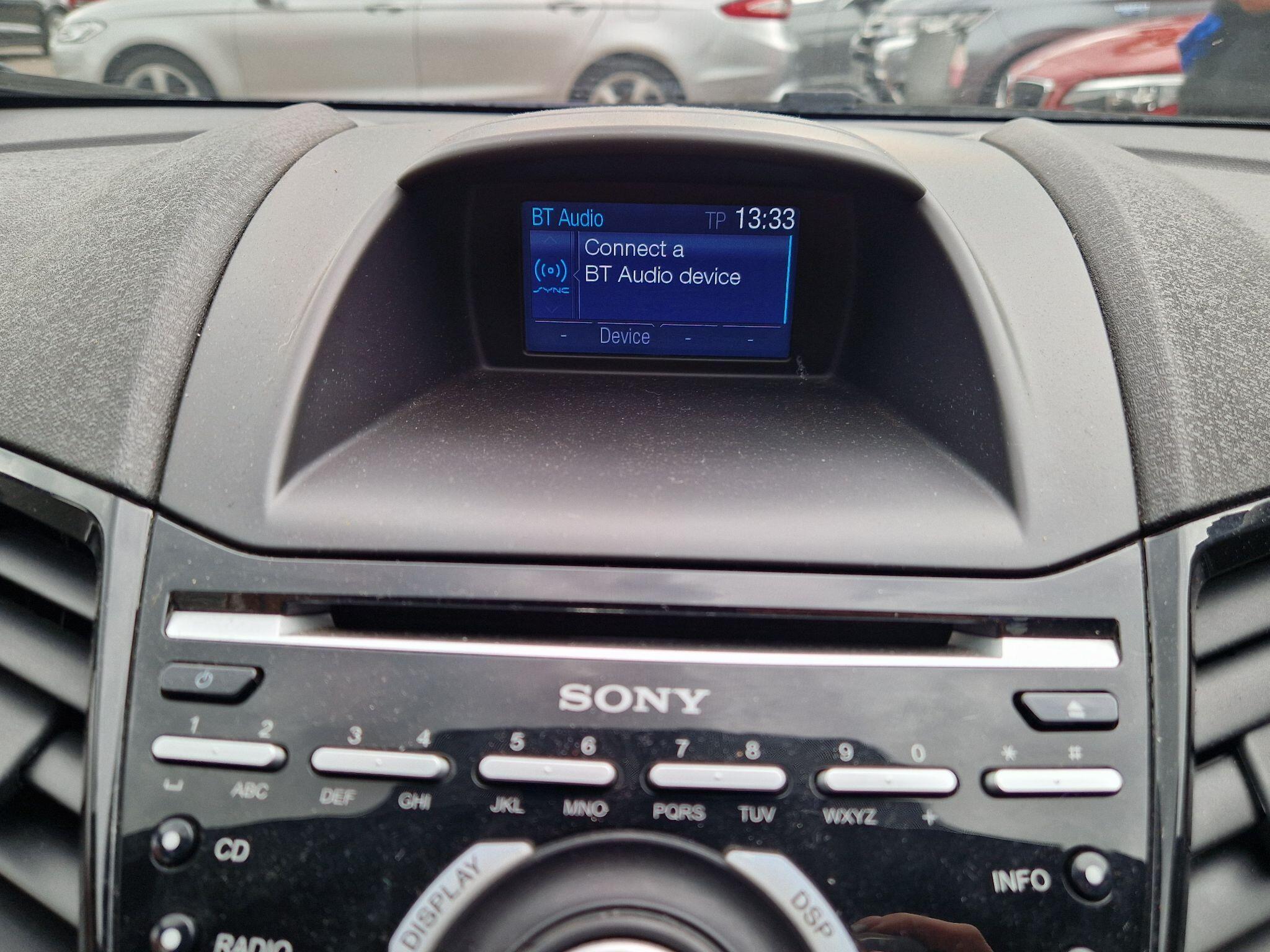 Ford Fiesta - Image 45