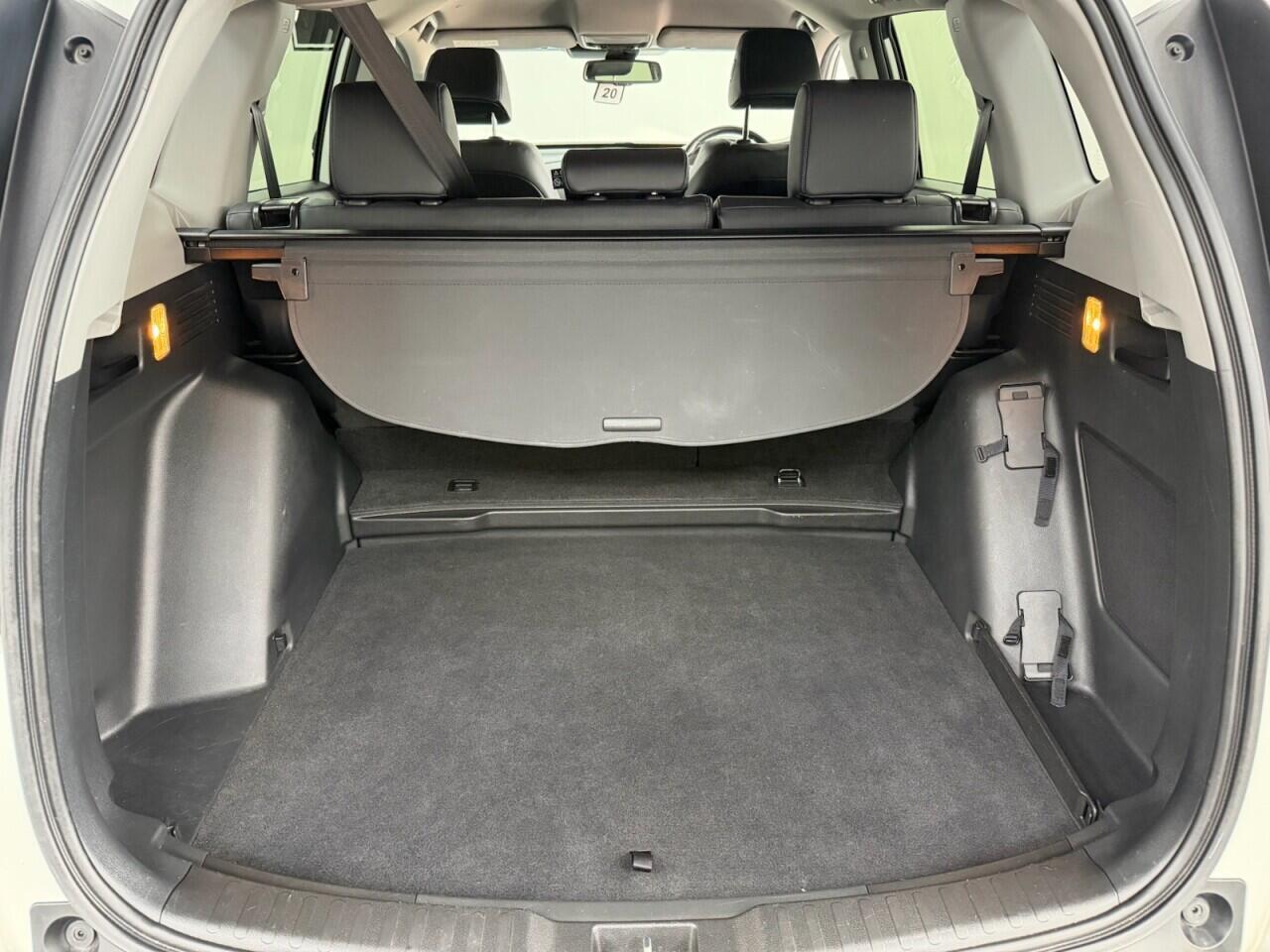 Honda CR-V - Image 21