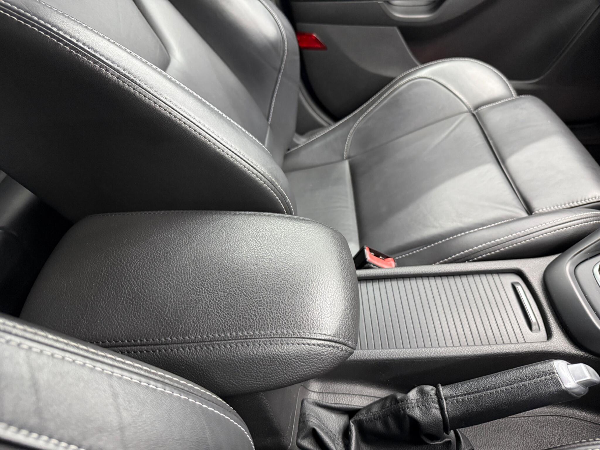 Ford Focus - Image 53