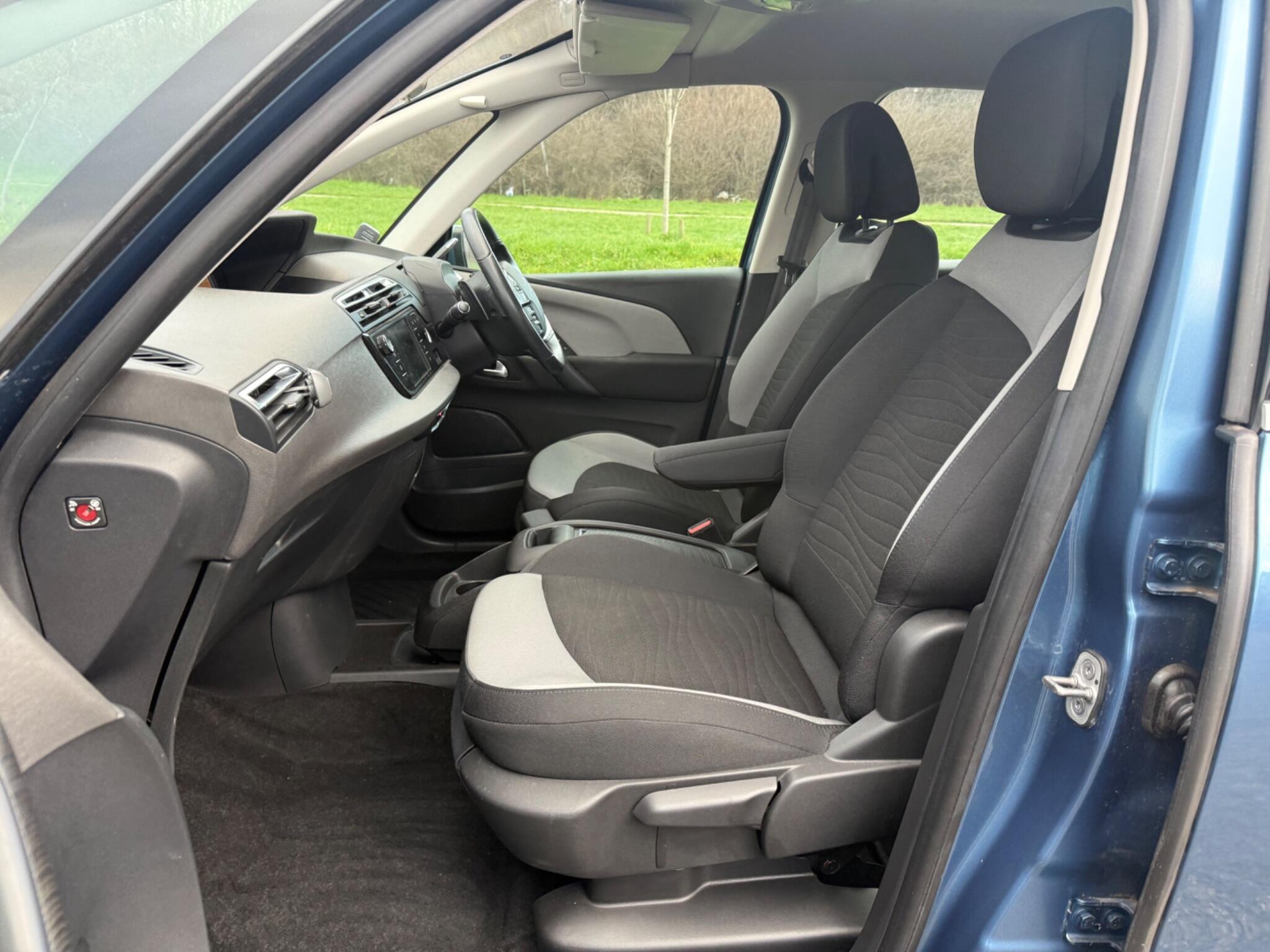 Citroen C4 Picasso - Image 14