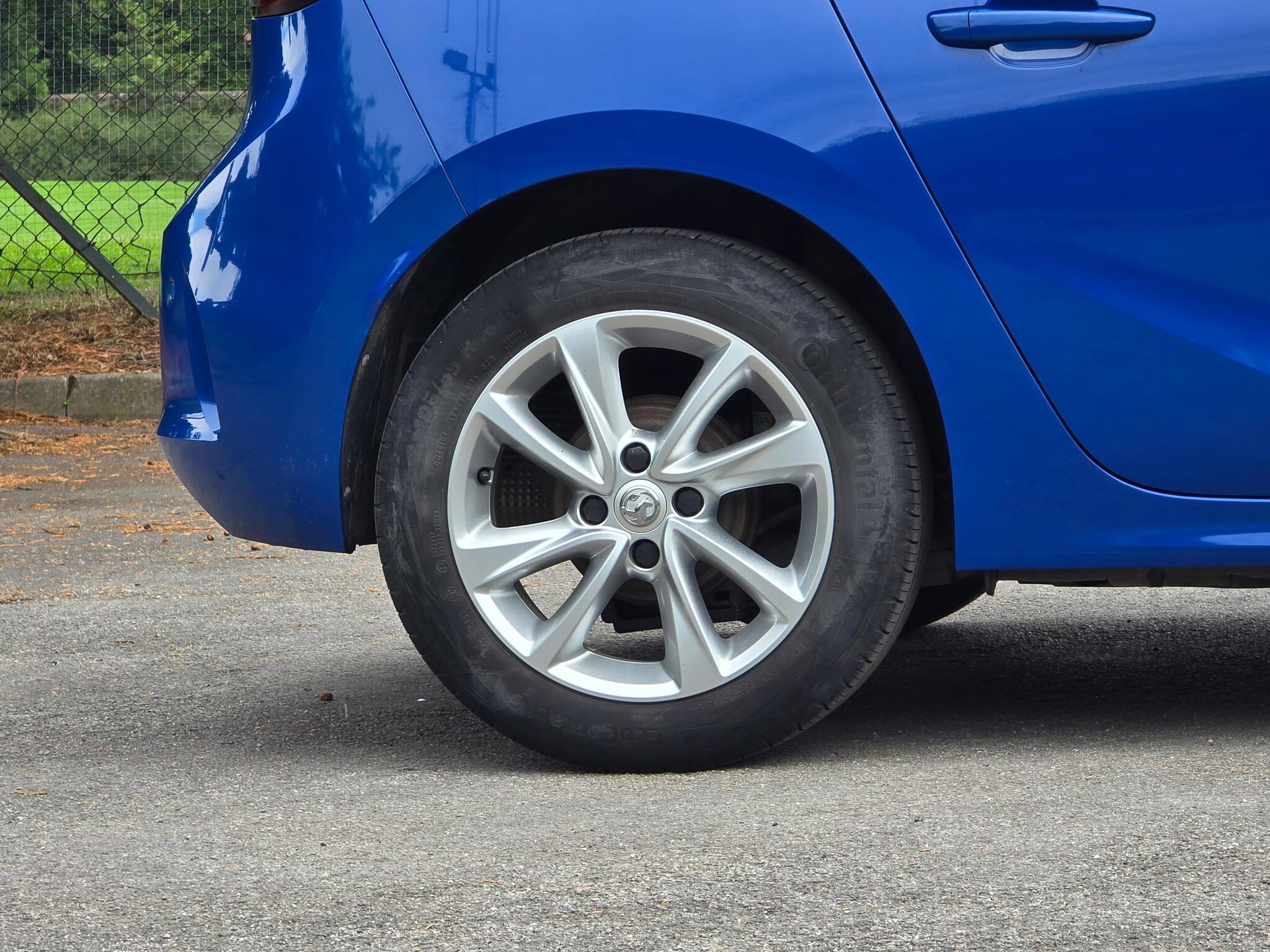 Vauxhall Corsa - Image 19