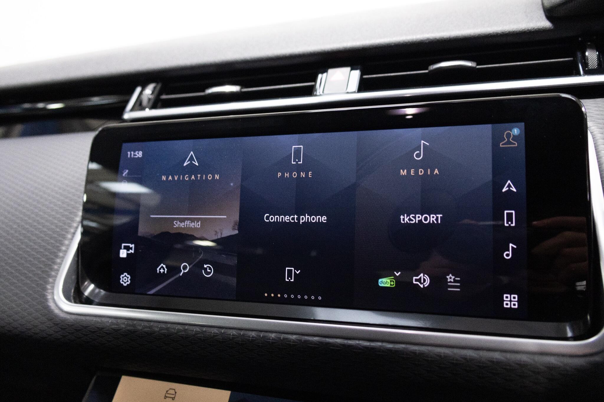 Land Rover Range Rover Velar - Image 19