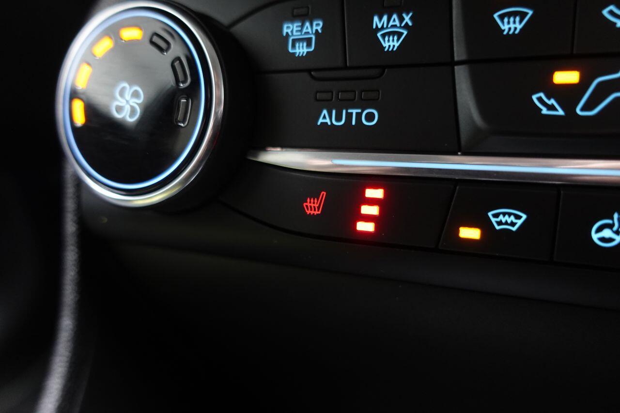 Ford Fiesta - Image 49