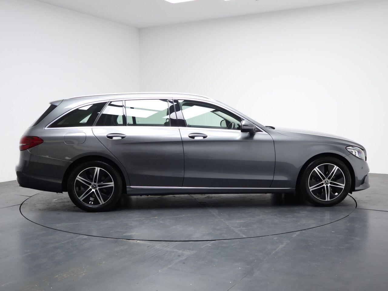 Mercedes C Class - Image 14