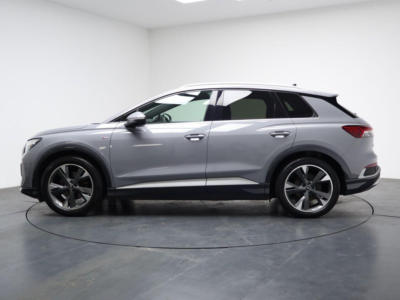 Audi Q4 E-Tron - Image 8