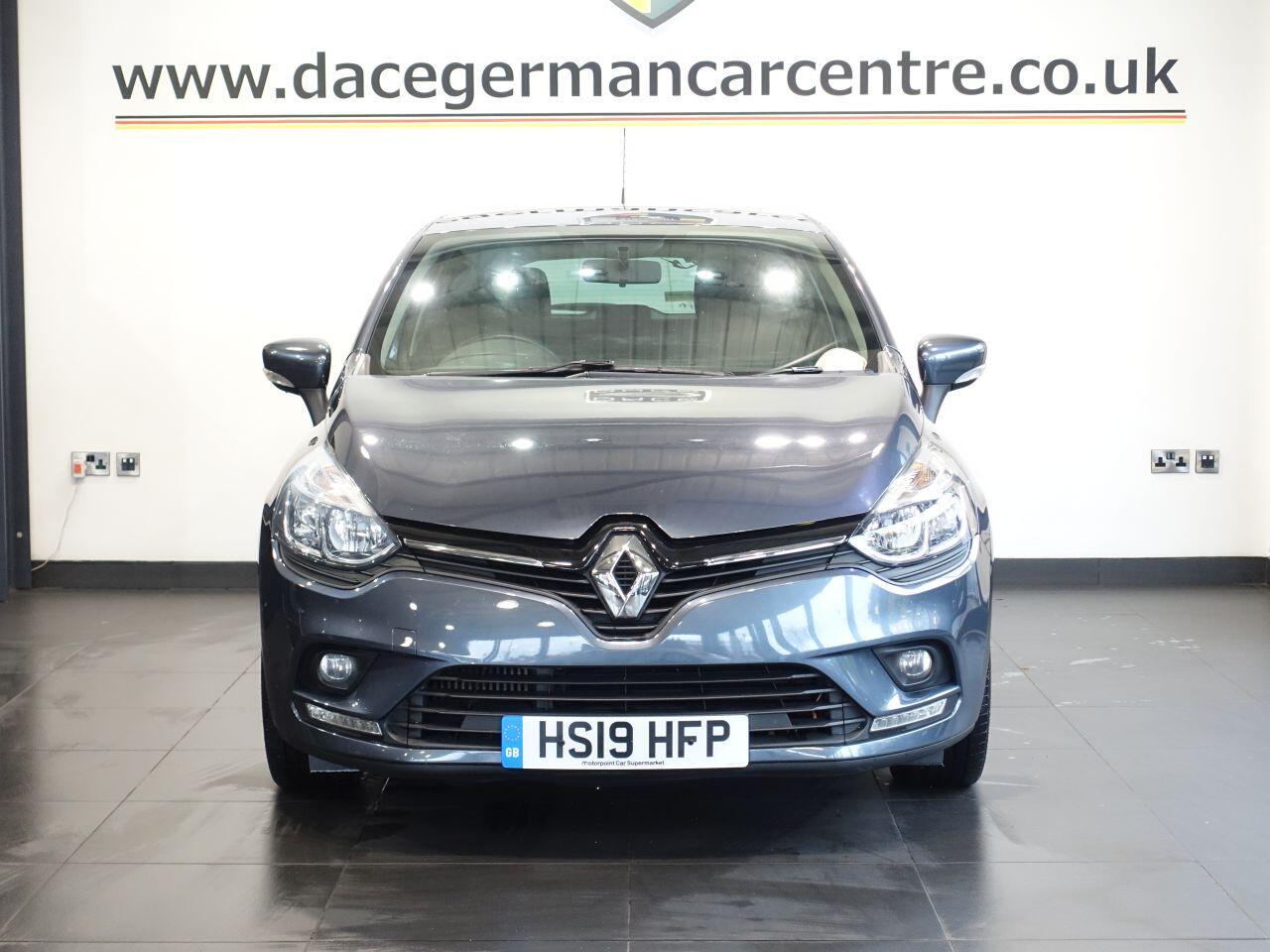 Renault Clio - Image 4
