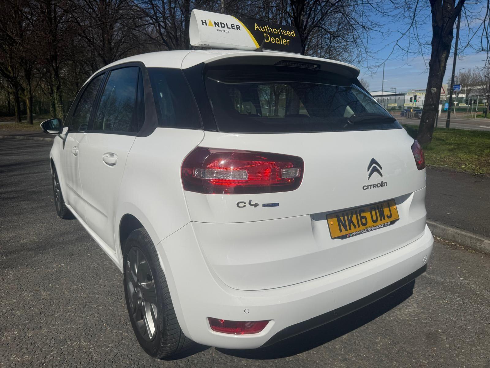 Citroen C4 Picasso - Image 7