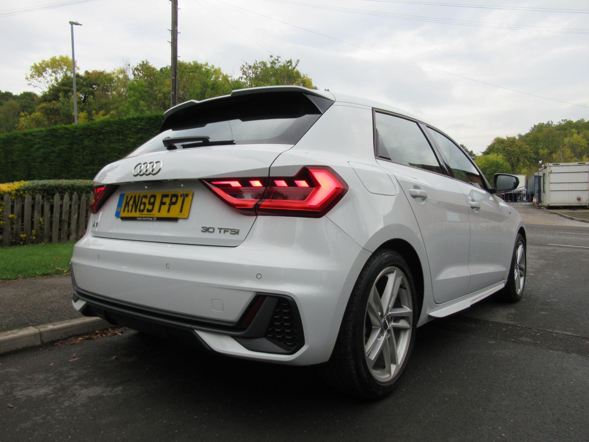 Audi A1 - Image 9