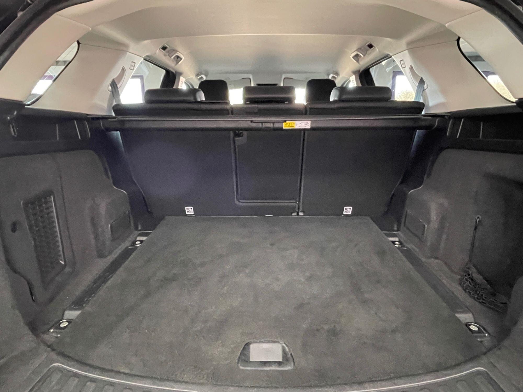 Land Rover DISCOVERY SPORT - Image 18