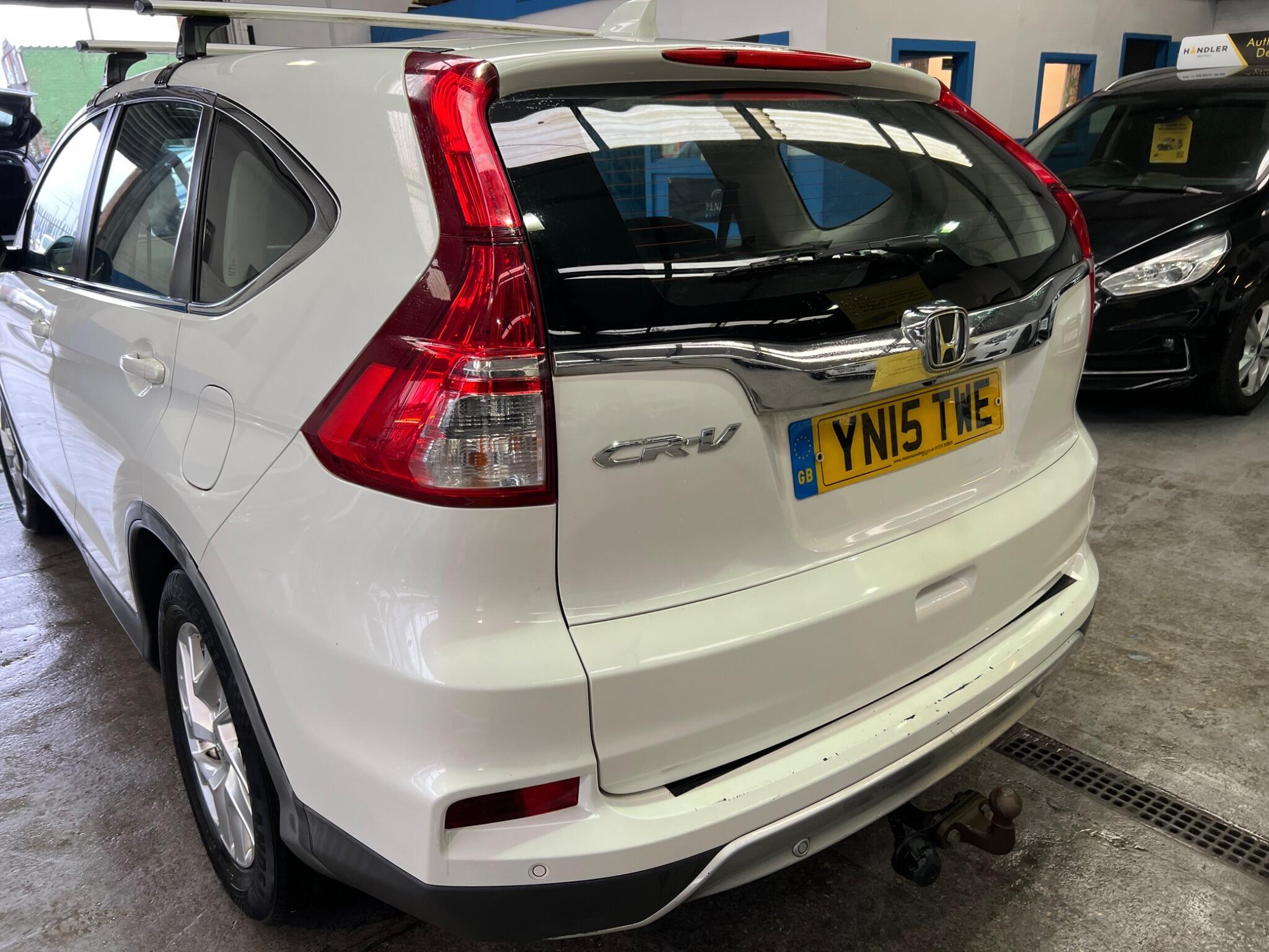 Honda CR-V - Image 12