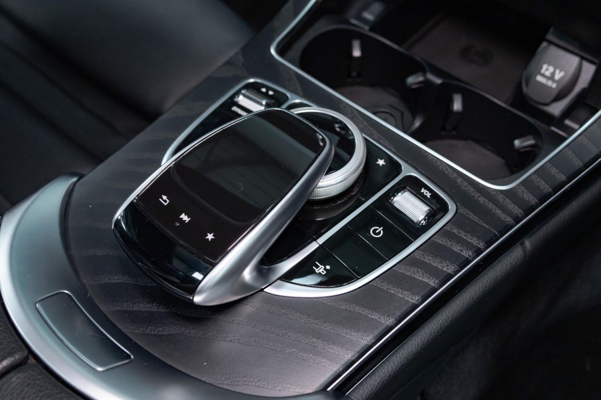 Mercedes C Class - Image 48