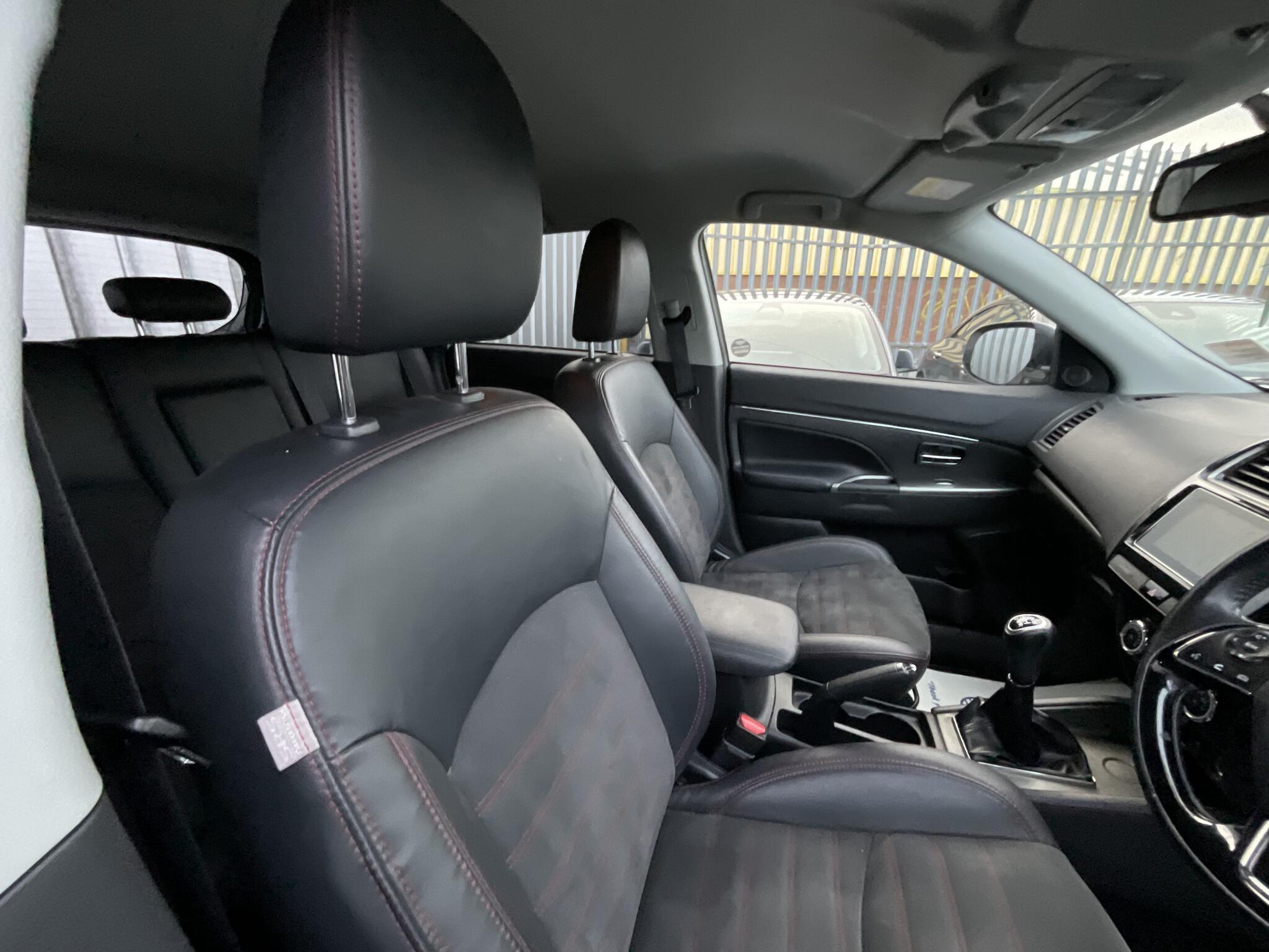 Mitsubishi ASX - Image 8