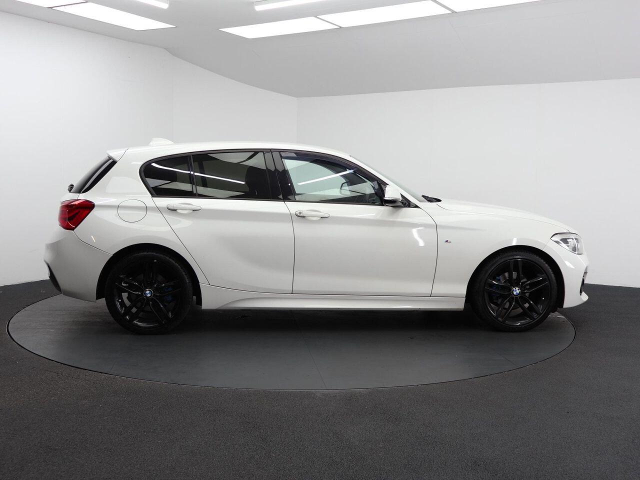 BMW 1 Series - Image 13
